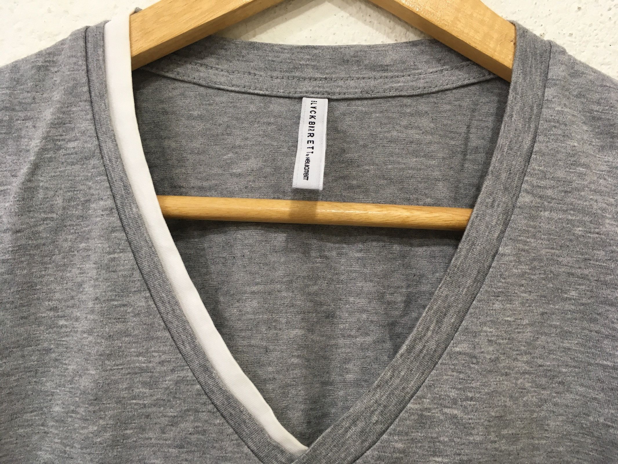 Neil Barrett *Black Barrett V Neck design plain grey colour Size US S / EU 44-46 / 1 - 4 Thumbnail