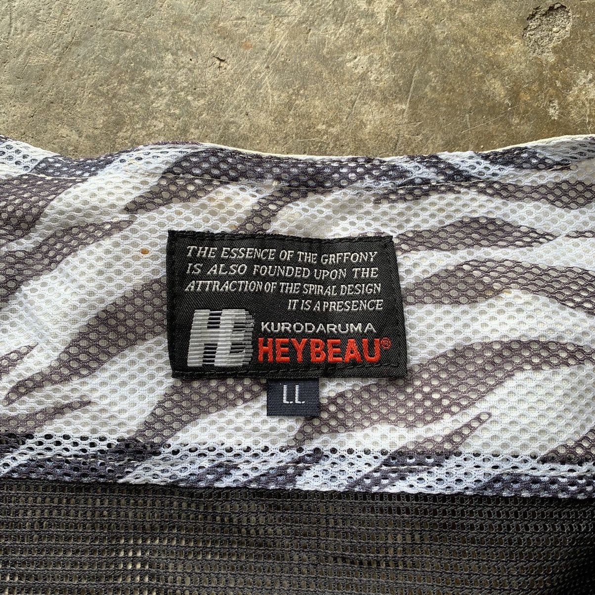 Japanese Brand Kurodaruma Heybeau japanese brand fishing vests Size US L / EU 52-54 / 3 - 8 Thumbnail