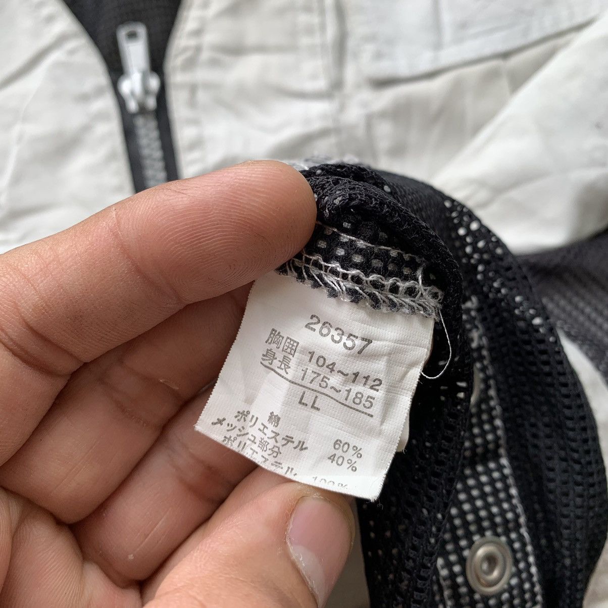 Japanese Brand Kurodaruma Heybeau japanese brand fishing vests Size US L / EU 52-54 / 3 - 9 Thumbnail