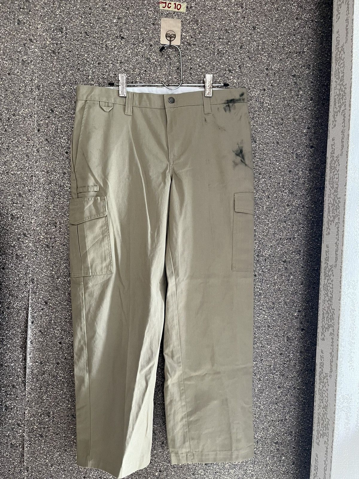 Dickies × Vintage Vintage dickies casual cargo pants 3pcs for $100 shipped LS1 Size US 34 / EU 50 - 1 Thumbnail