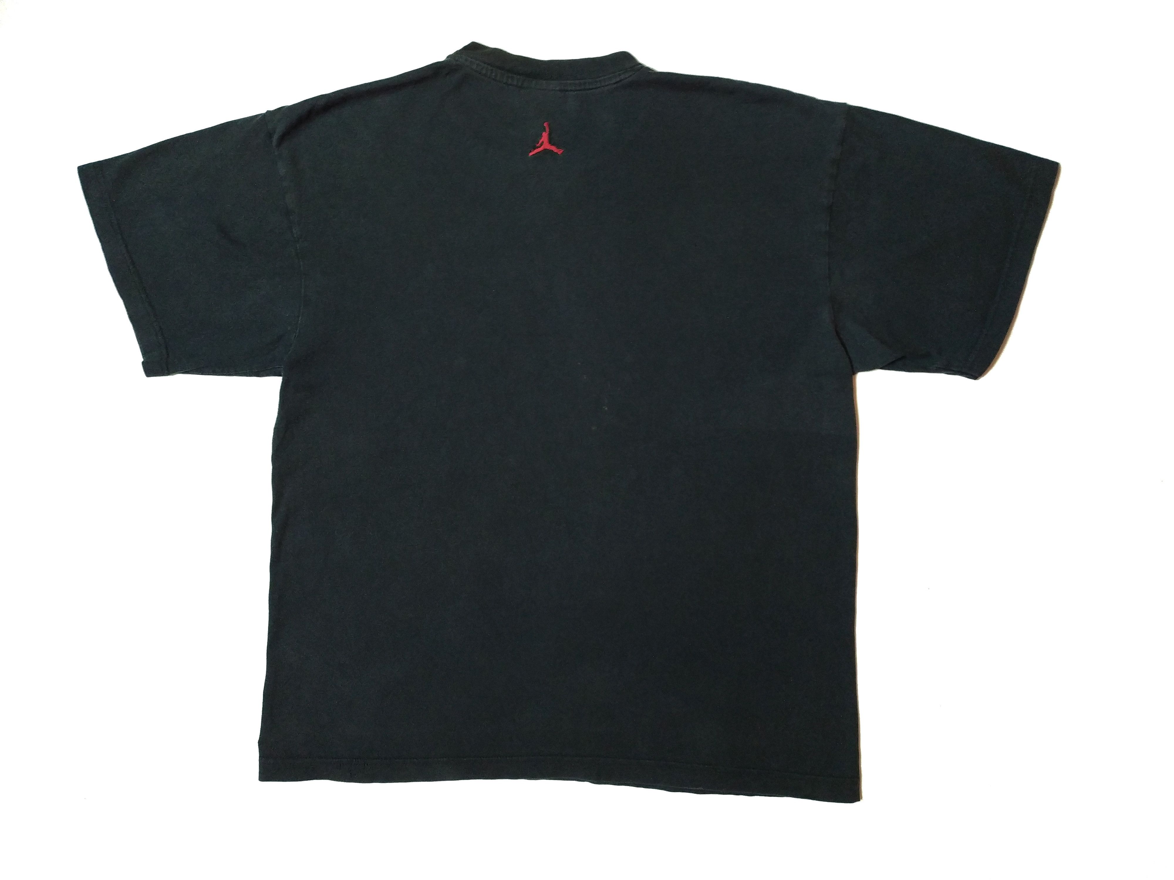 Jordan Brand Air Jordan Flight Print Sneaker High Top T shirt Size US L / EU 52-54 / 3 - 7 Thumbnail