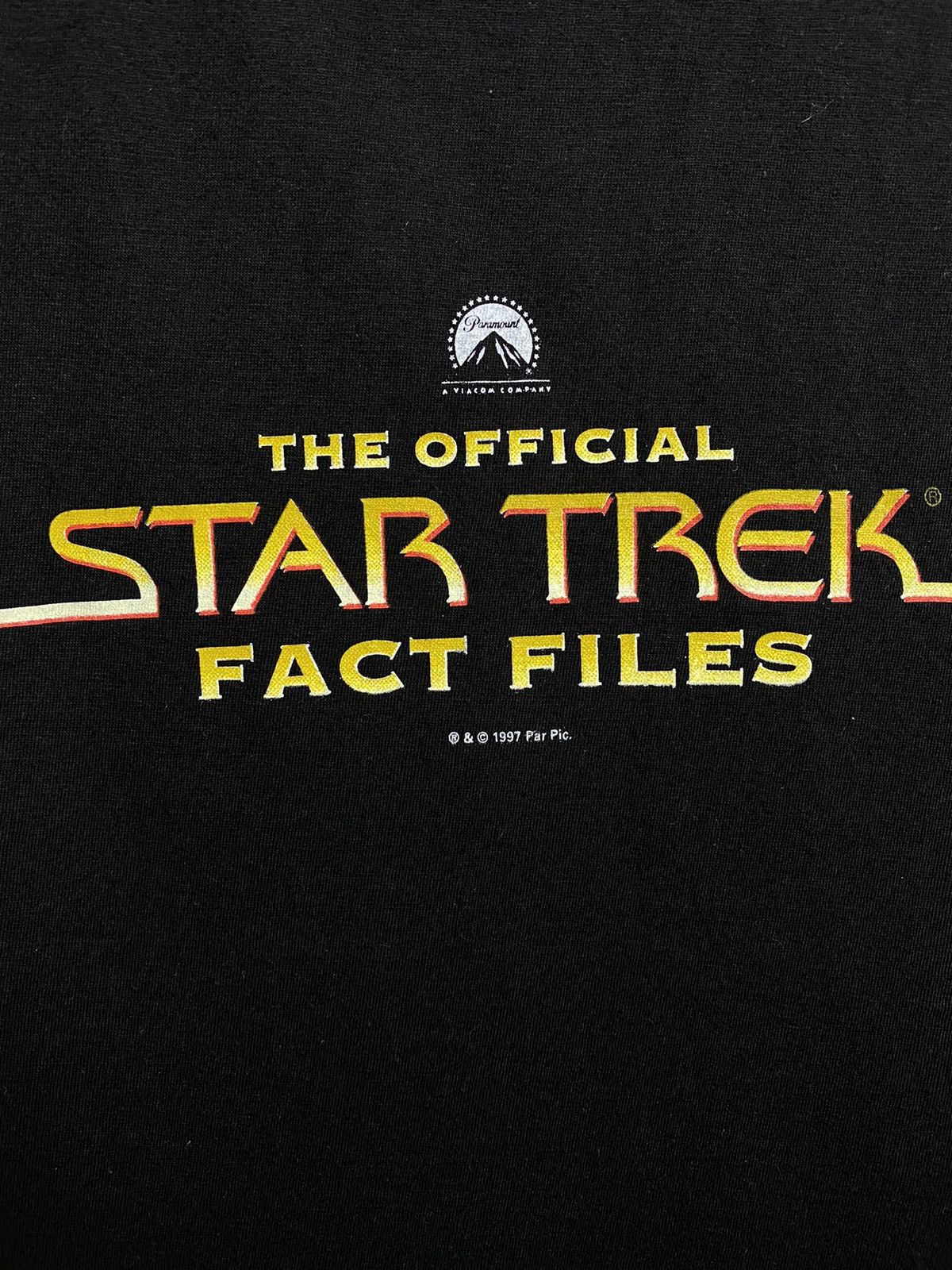 Vintage Vintage 90s Star Trek streetwear movie tee Size US L / EU 52-54 / 3 - 3 Thumbnail