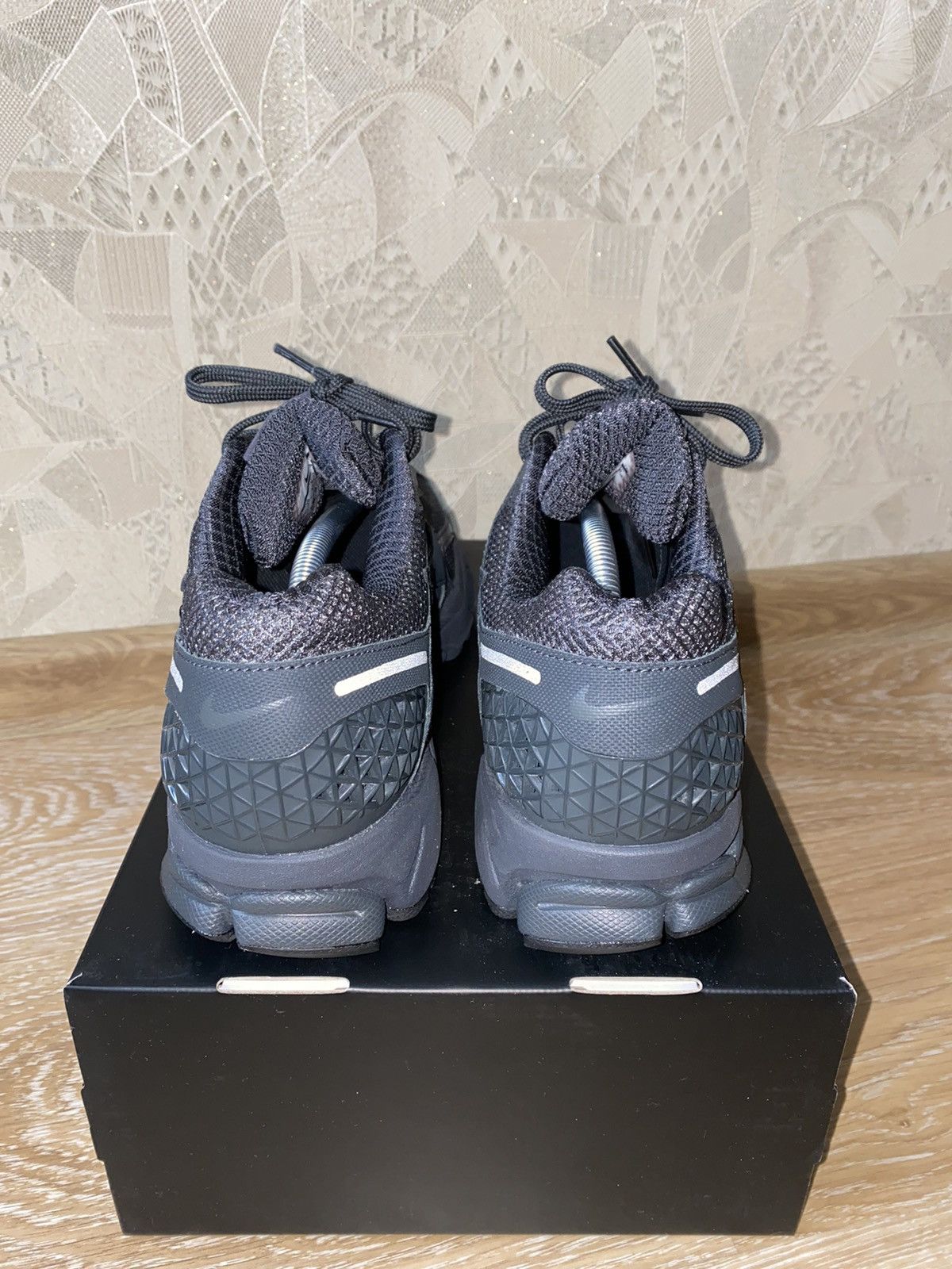 A-COLD-WALL* × Nike NikeLab Air Zoom Vomero5 P6000 React Pegasus Size US 10 / EU 43 - 8 Thumbnail