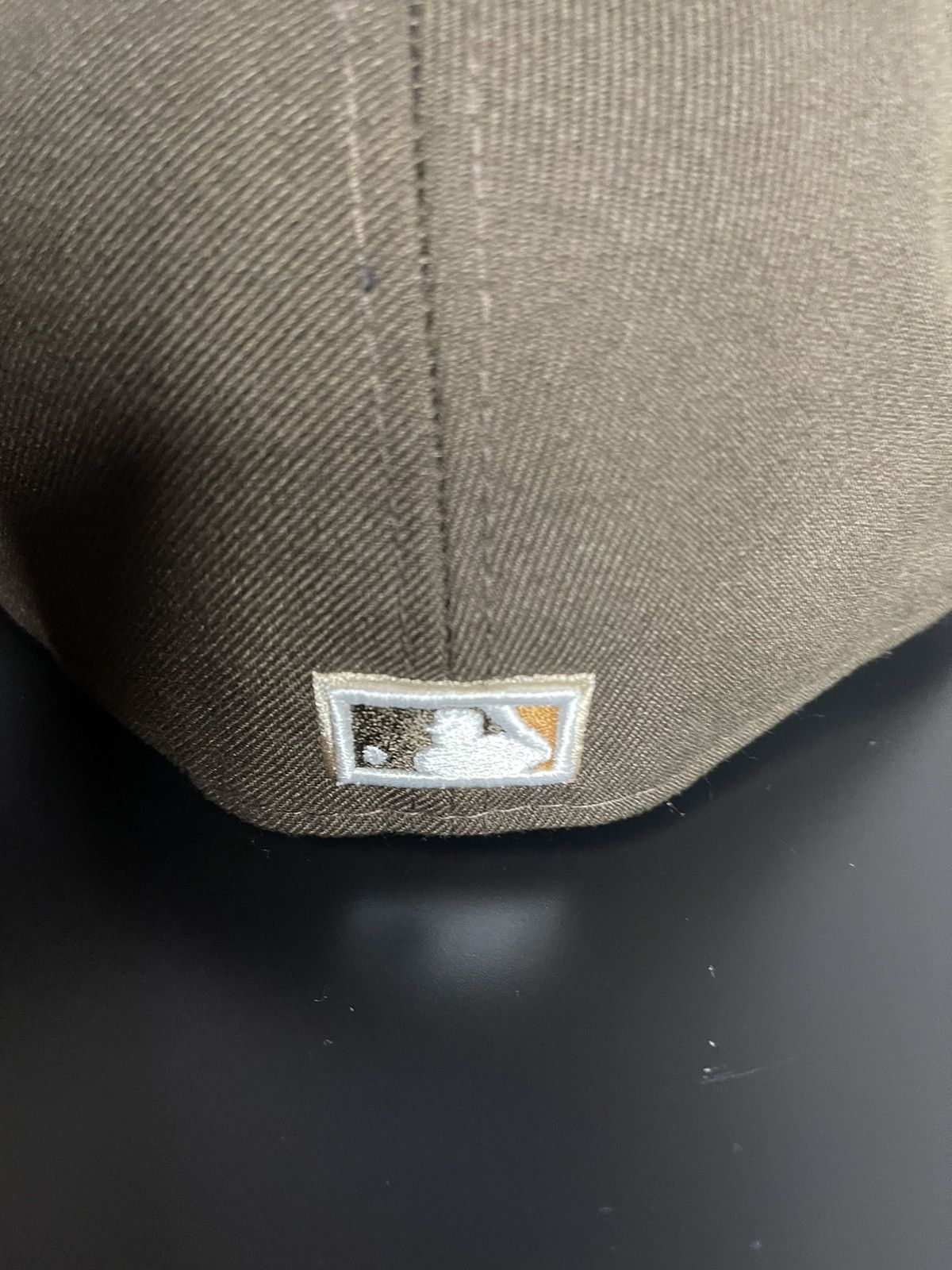 New Era Atlanta Braves 1995 World Series Fitted Hat Size ONE SIZE - 4 Thumbnail