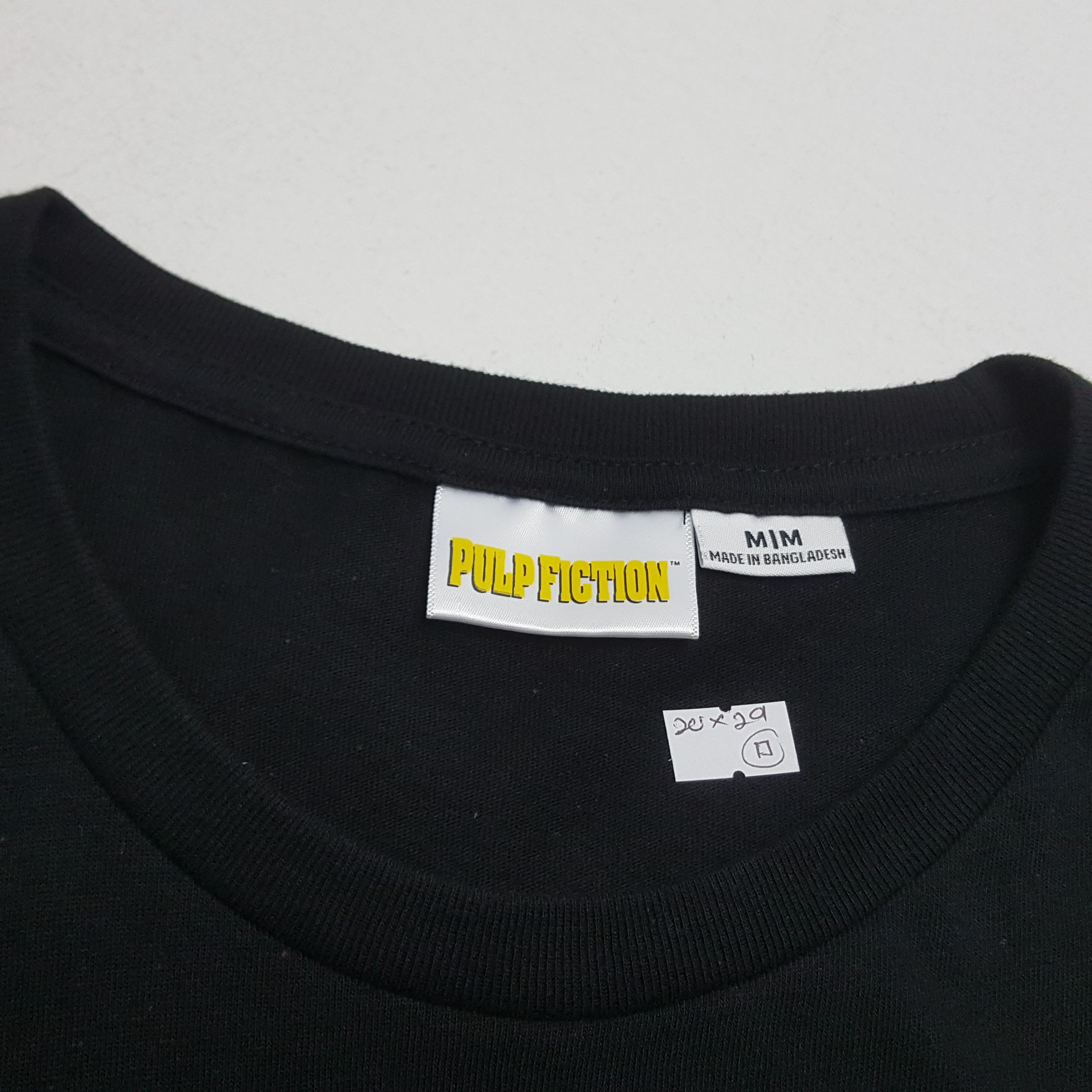 Vintage Vintage PULP FICTION American Crime Movie t-shirt Size US M / EU 48-50 / 2 - 3 Thumbnail
