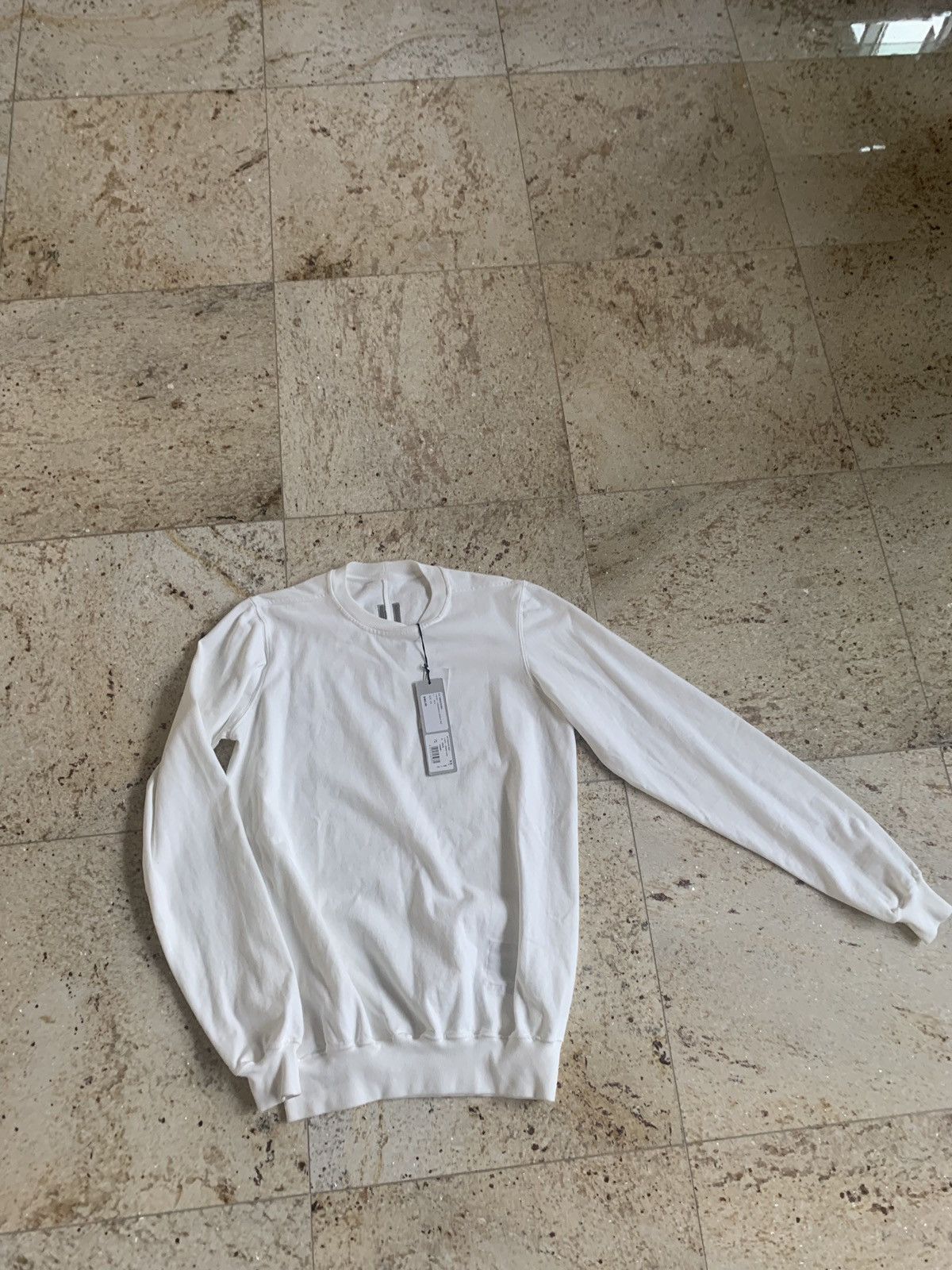SS19 -RIG Crewneck Sweater in Milk