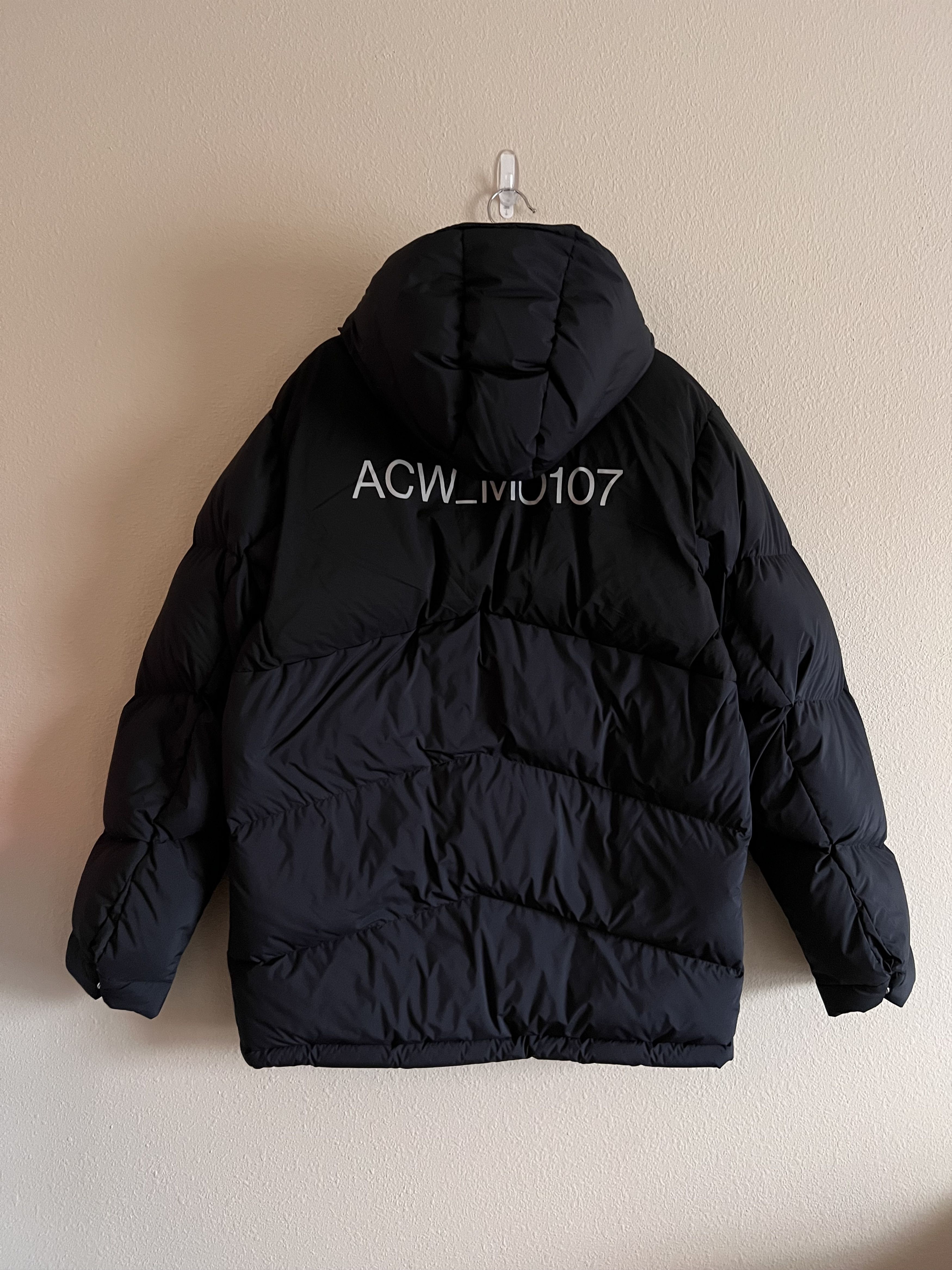 A-COLD-WALL* A Cold Wall Woven Panelled Down Jacket in Black Size US XL / EU 56 / 4 - 6 Thumbnail