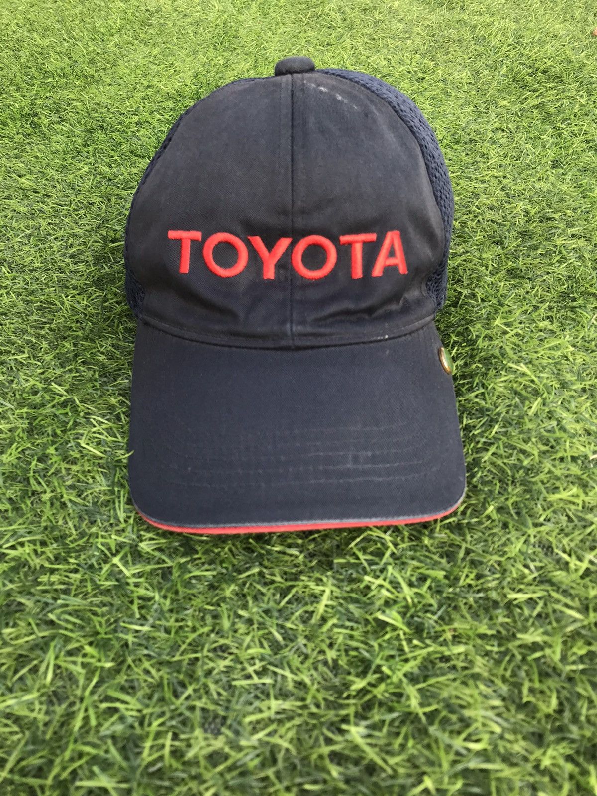 Vintage Vintage Toyota Cap racing nascar Size ONE SIZE - 1 Thumbnail
