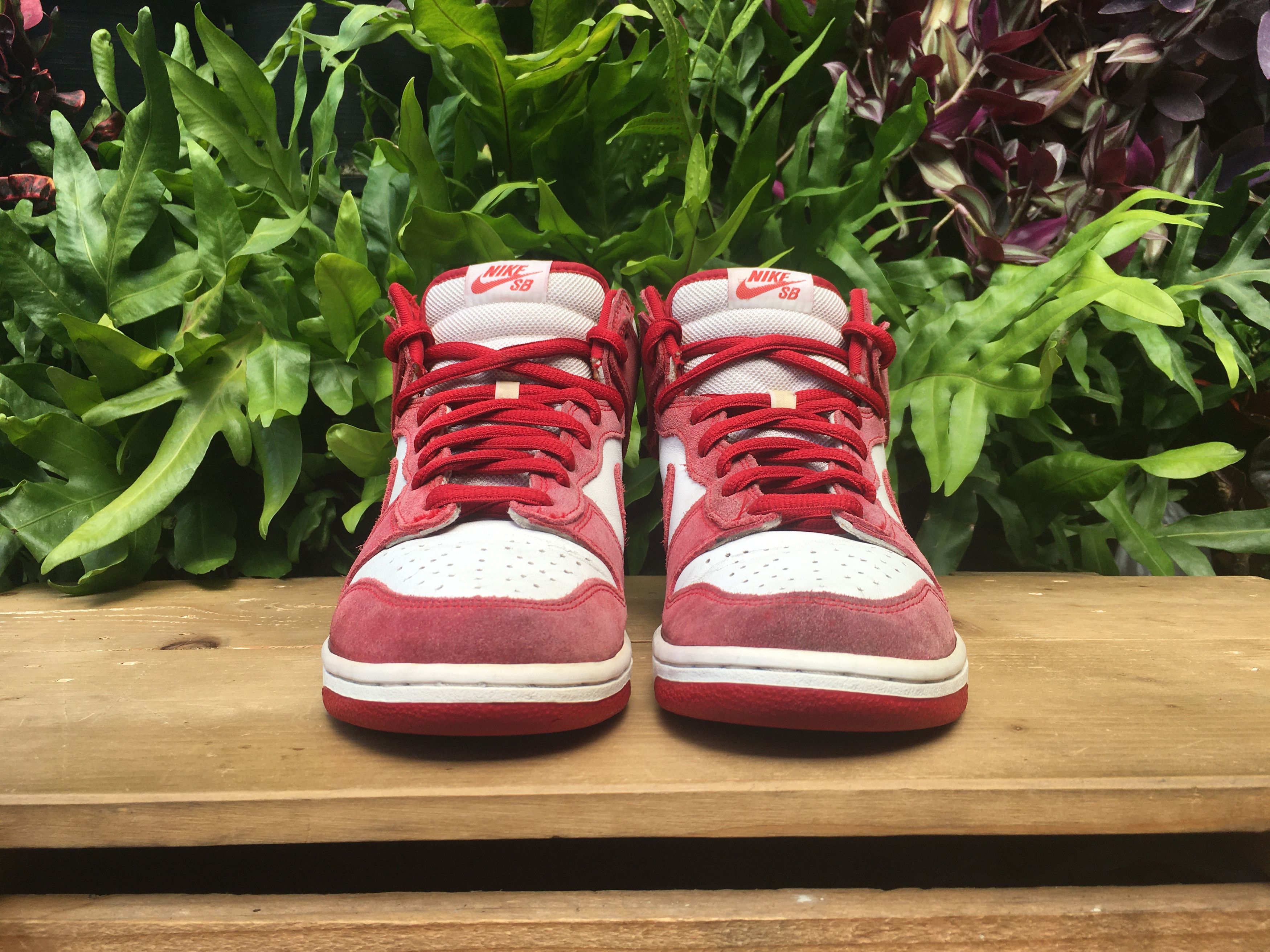 Nike 🔥 Rare Nike Dunk High Pro SB St. John's 2005 Size US 8.5 / EU 41-42 - 9 Thumbnail