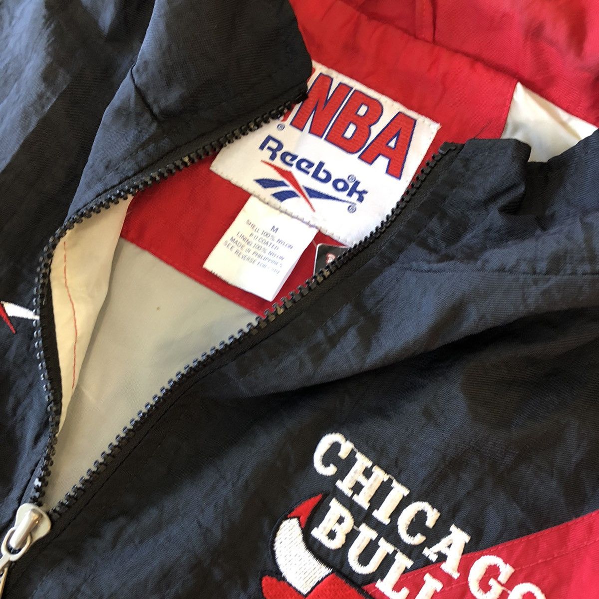 NBA × Reebok Rare Vintage 90s Chicago Bulls By Reebok Jacket Size US M / EU 48-50 / 2 - 6 Thumbnail