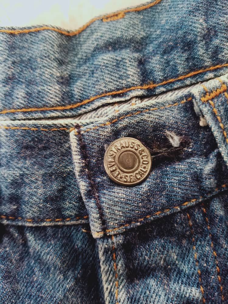 Levi's × Vintage VINTAGE 70s LEVI'S 501 DISTRESSED SHORT DENIM USA 🇺🇸 Size US 31 - 4 Thumbnail