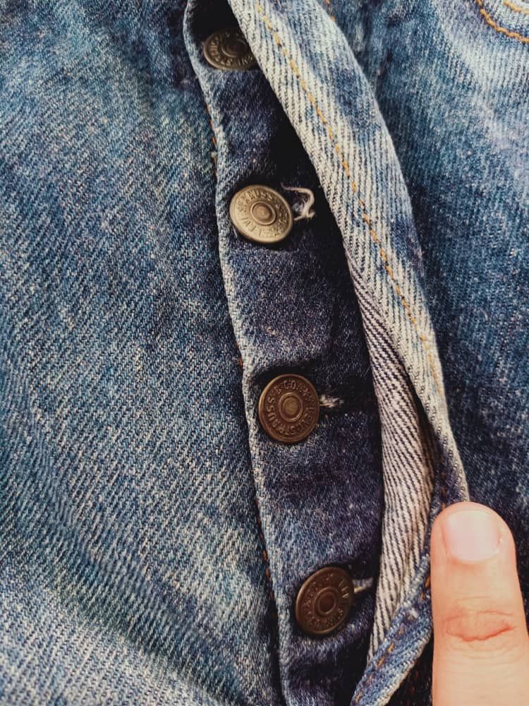 Levi's × Vintage VINTAGE 70s LEVI'S 501 DISTRESSED SHORT DENIM USA 🇺🇸 Size US 31 - 3 Thumbnail