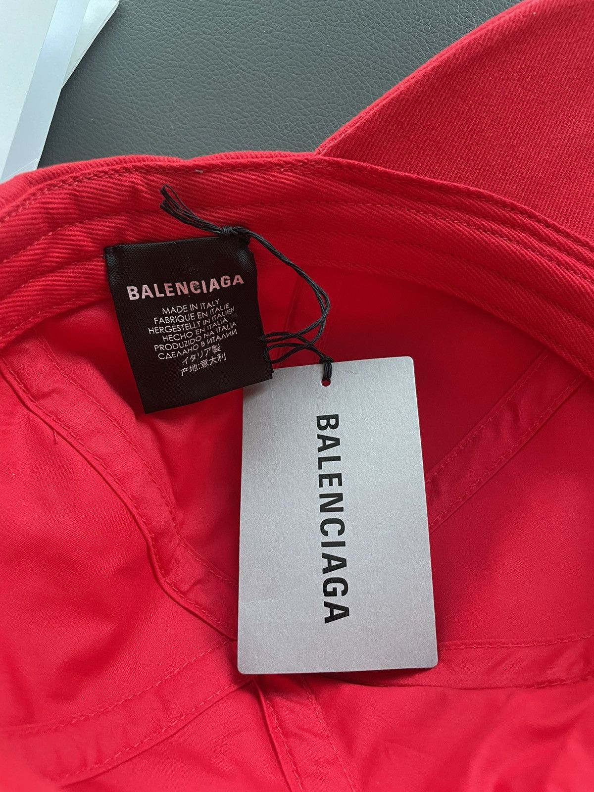Balenciaga Limited Edition Brand NEW Balenciaga Hat Size ONE SIZE - 17 Thumbnail