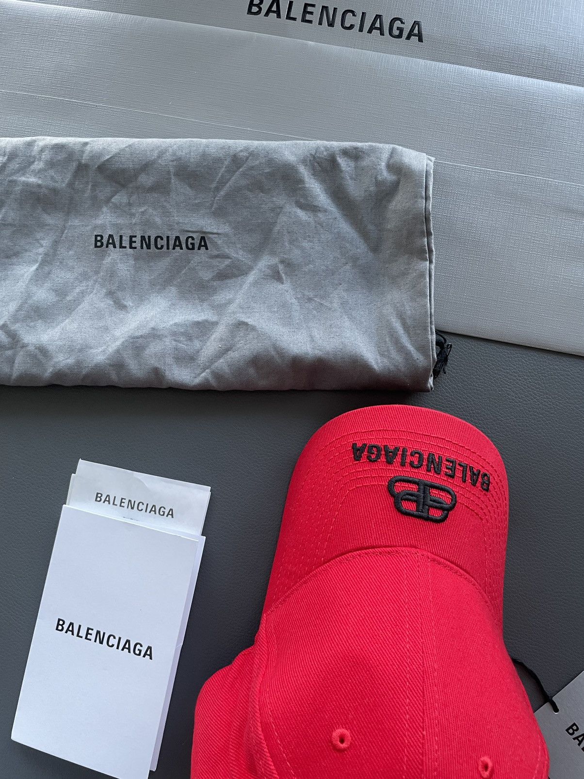 Balenciaga Limited Edition Brand NEW Balenciaga Hat Size ONE SIZE - 14 Thumbnail