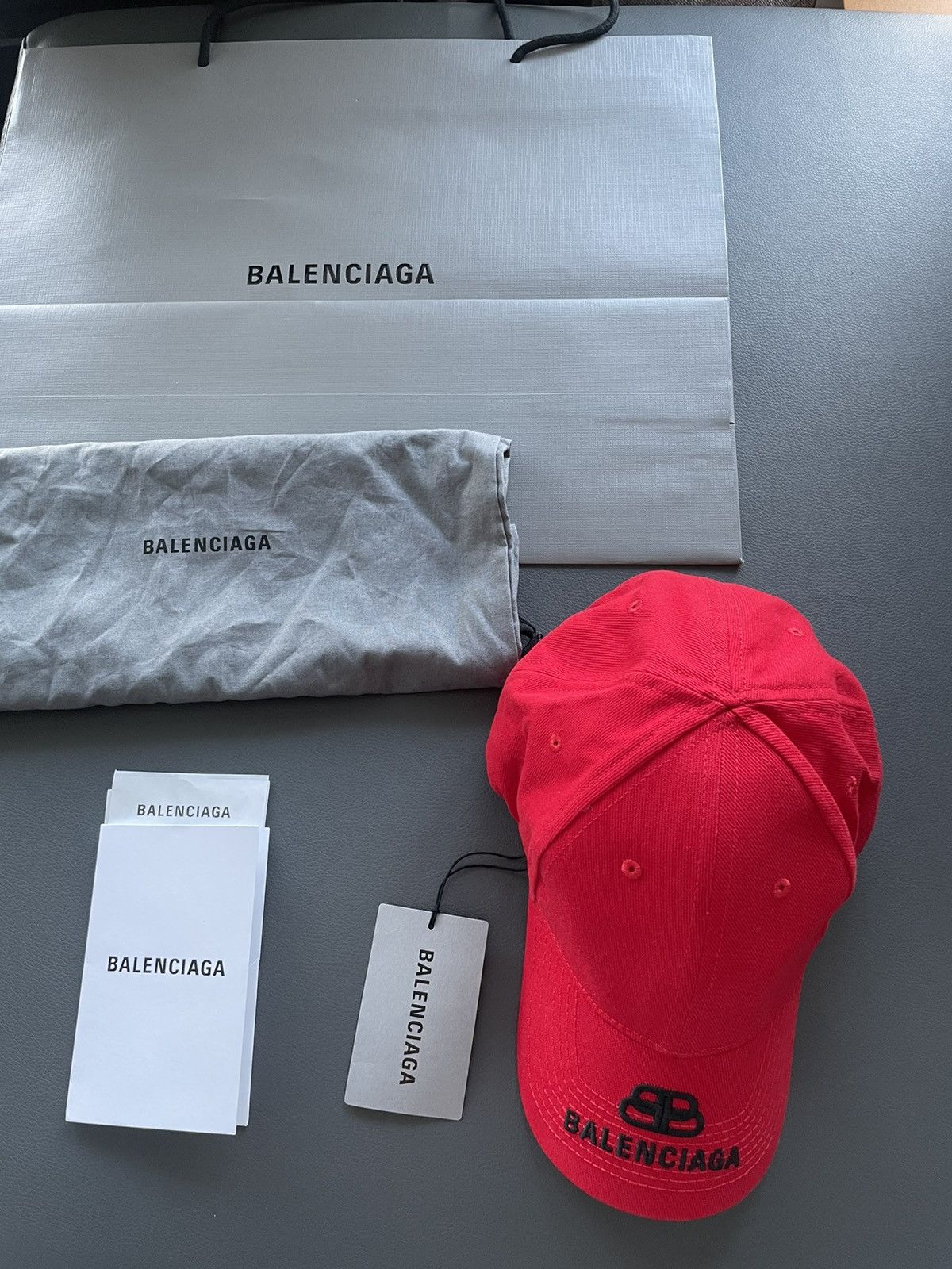 Balenciaga Limited Edition Brand NEW Balenciaga Hat Size ONE SIZE - 7 Thumbnail