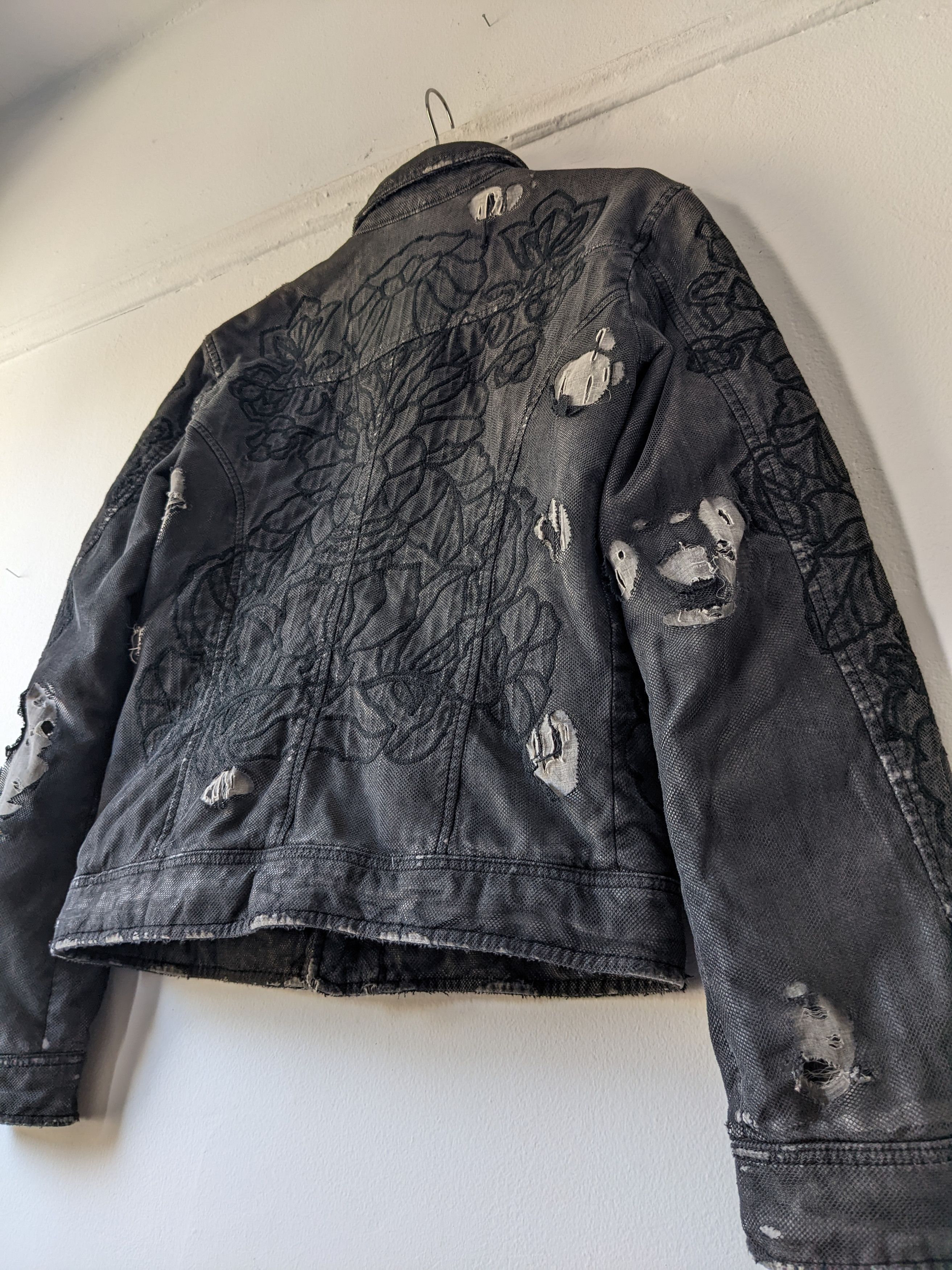 Just Cavalli × Roberto Cavalli 1999 Embroidered Distressed Mesh Overlay Trucker Jacket Size US M / EU 48-50 / 2 - 6 Thumbnail