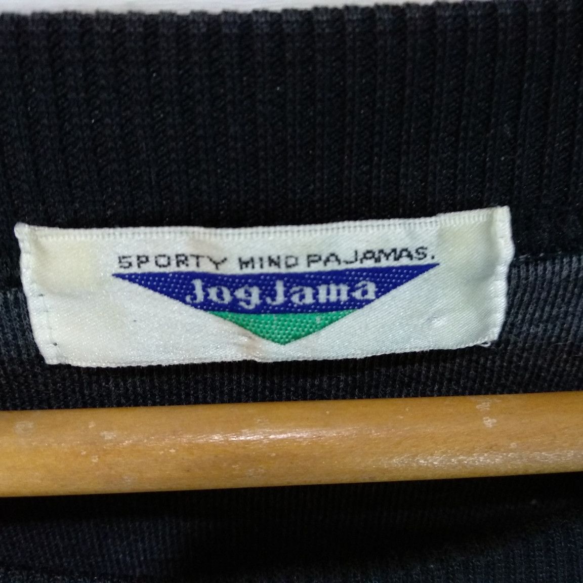 Japanese Brand Vintage 90's JOGJAMA Sport Pyjamas Big Logo Sweatshirts Size US XL / EU 56 / 4 - 13 Thumbnail