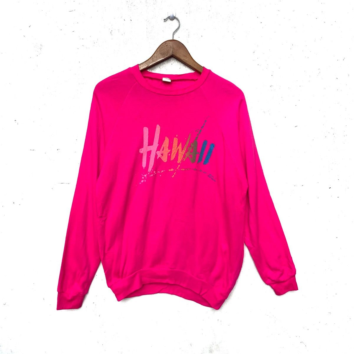 Vintage Vintage 90s Hawaii Crewneck Pullover Jumper Sweatshirt Size US XL / EU 56 / 4 - 1 Thumbnail