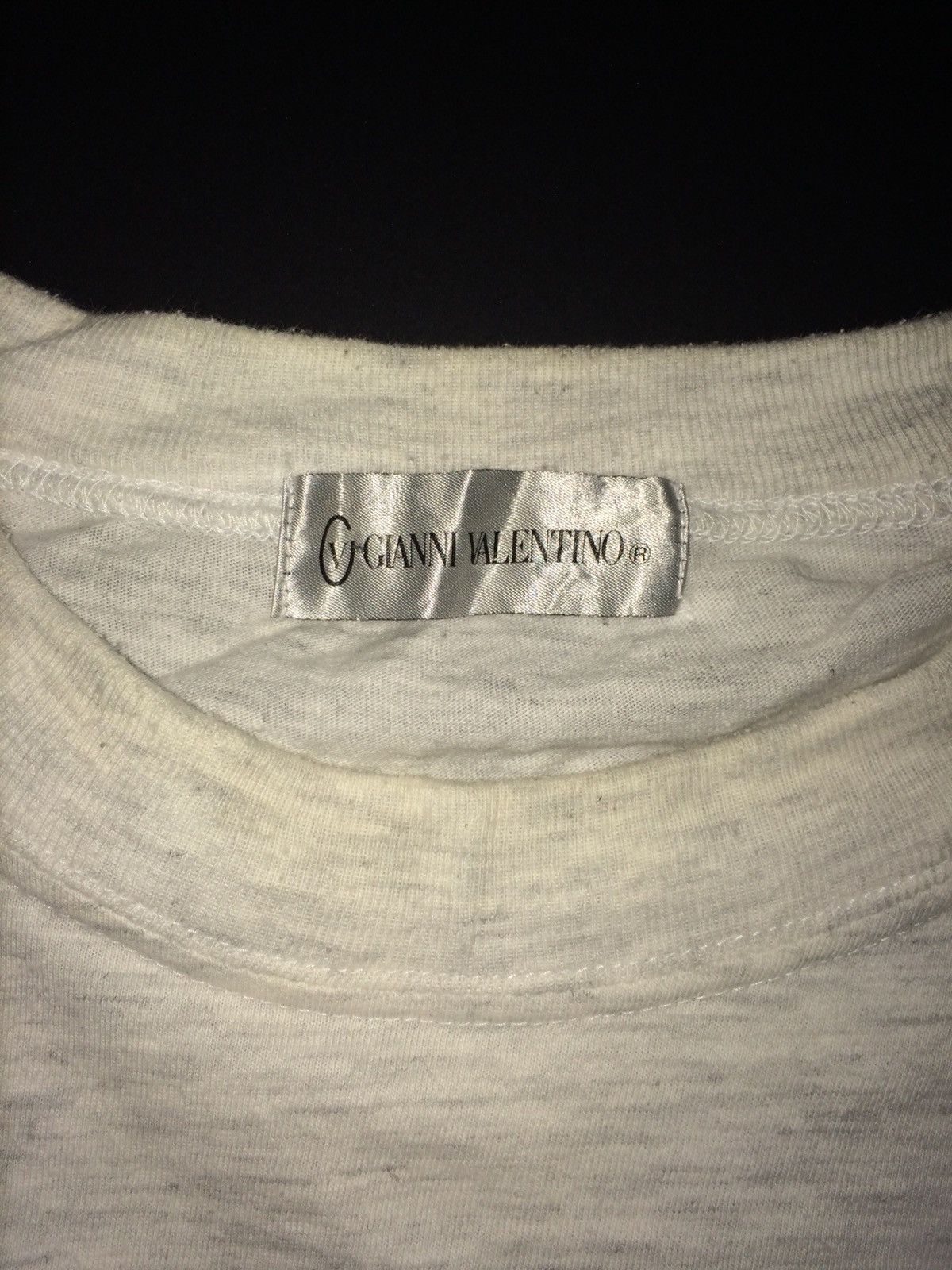 Gianni Valentino × Valentino × Vintage Vintage Gianni Valentino Big Spell Out Tshirt Size US M / EU 48-50 / 2 - 3 Thumbnail