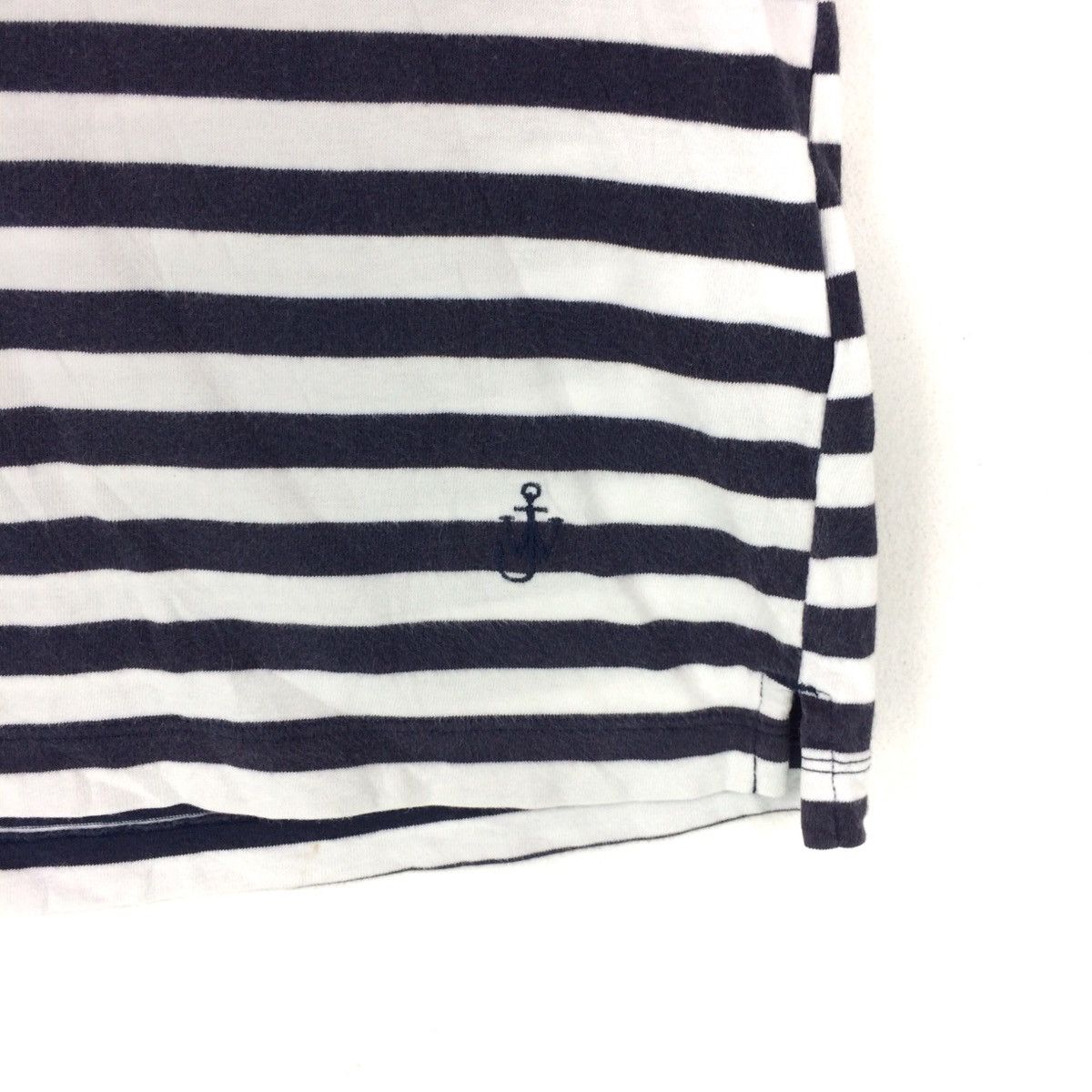 JW Anderson × Uniqlo JW Anderson Stripe Rare Design Small Pocket Tshirt Size US M / EU 48-50 / 2 - 2 Thumbnail