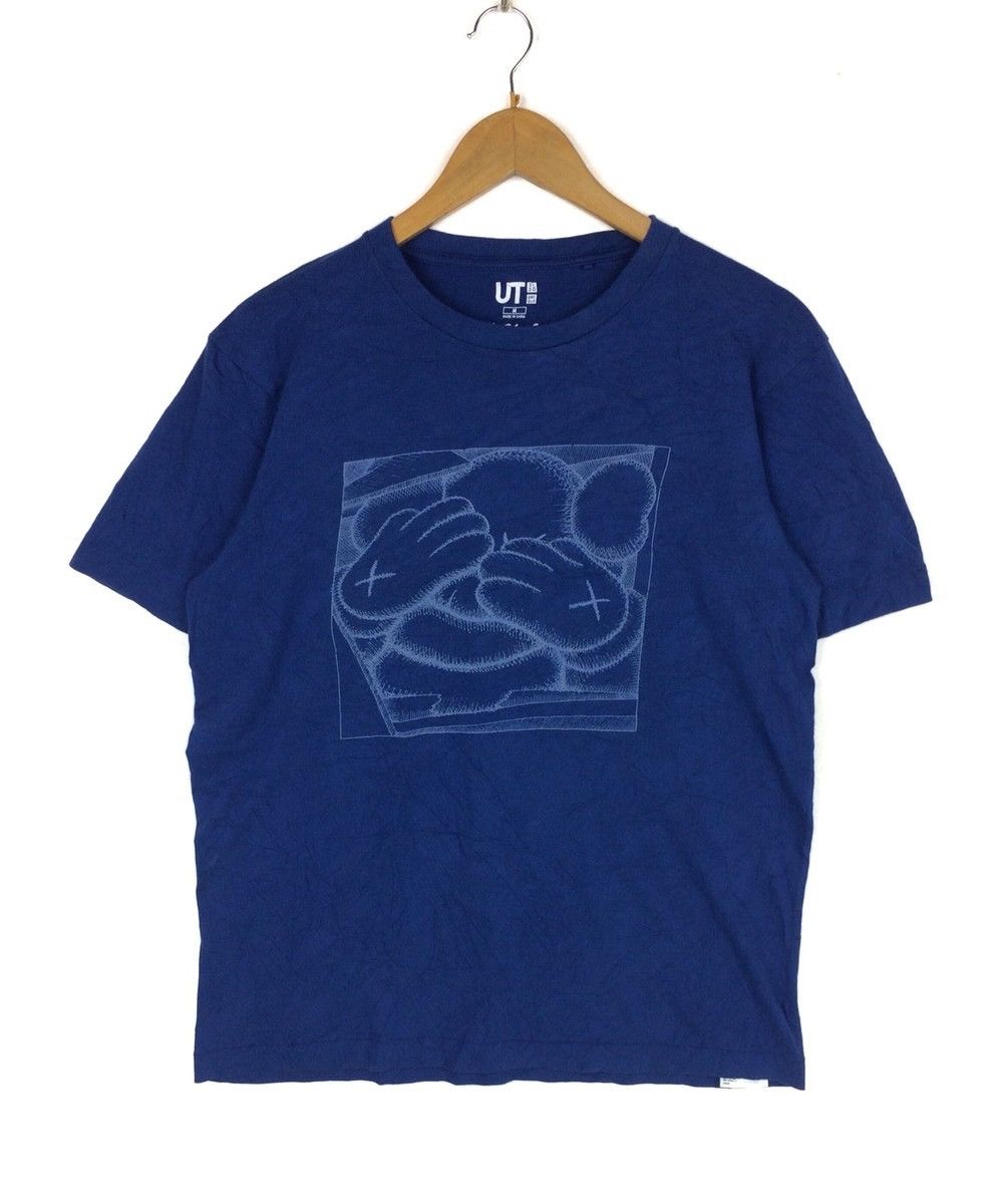 Kaws × Uniqlo Big Logo Kaws Collab Uniqlo Tshirt Size US M / EU 48-50 / 2 - 1 Thumbnail