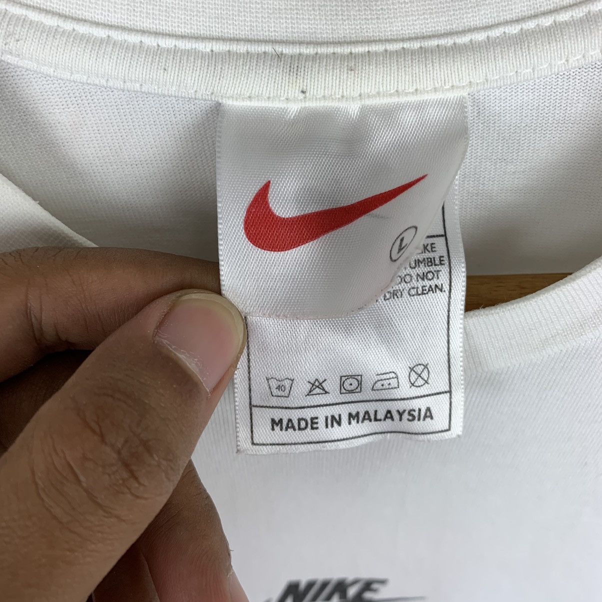 Nike × Vintage Vintage 90s Nike Center Logo Long Sleeve Shirt Size US S / EU 44-46 / 1 - 3 Thumbnail