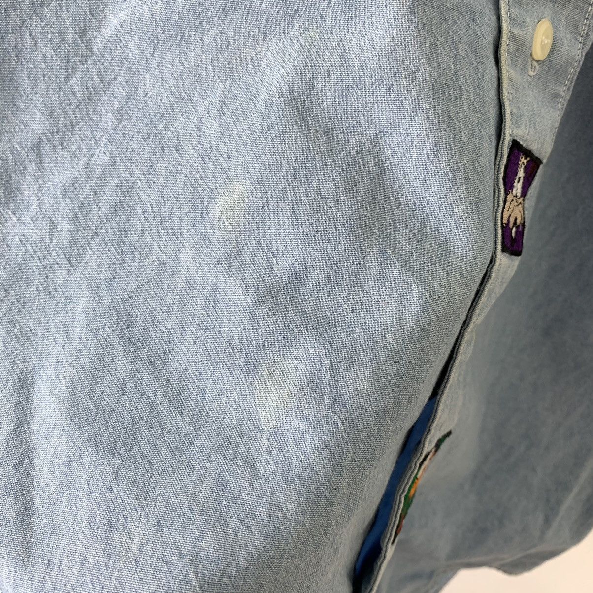 Cartoon Network × Vintage × Warner Bros Vintage 1996 Warner Bros Cartoon Chambray Button Up Shirt Size US S / EU 44-46 / 1 - 8 Thumbnail