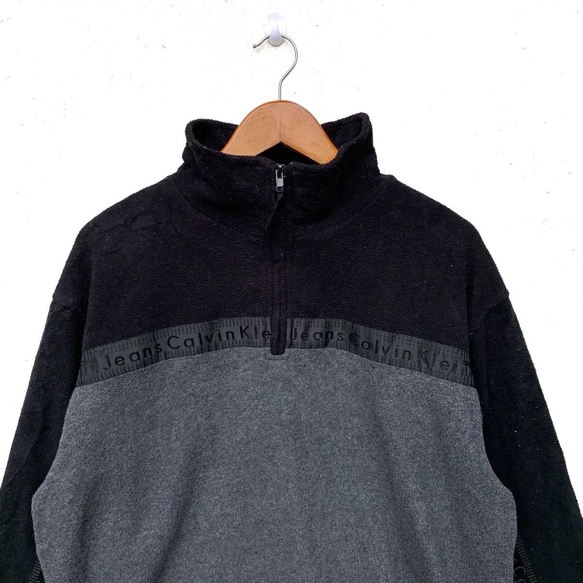 Calvin Klein × Vintage Vintage Calvin Klein Sidetape Fleece Quarter Zip Sweatshirt Size US L / EU 52-54 / 3 - 3 Thumbnail