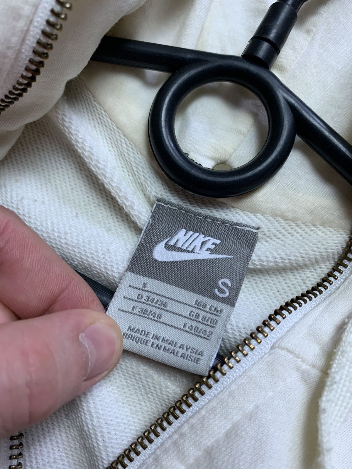 Nike × Vintage Vintage Nike zip hoodie rare logo zip pocket size S Size S / US 4 / IT 40 - 6 Thumbnail