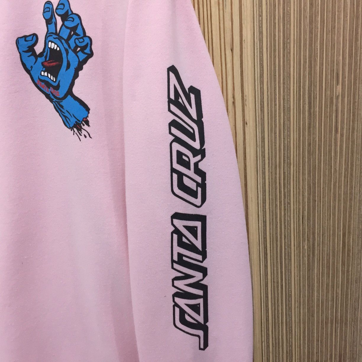 Powell Peralta × Santa Cruz Skateboards Vintage Santa Cruz Screaming Hand CrewNeck Size US M / EU 48-50 / 2 - 5 Thumbnail