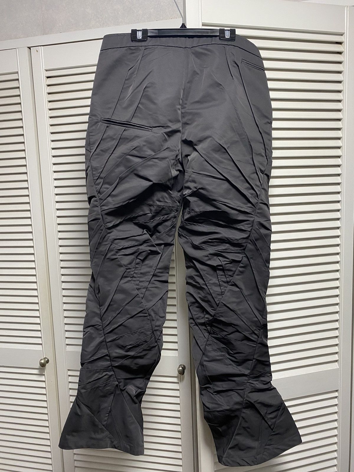 POST ARCHIVE FACTION (PAF) 4.0+ Left Straight-Leg Panelled Ruched Tech-Shell Pants Size US 33 - 2 Thumbnail