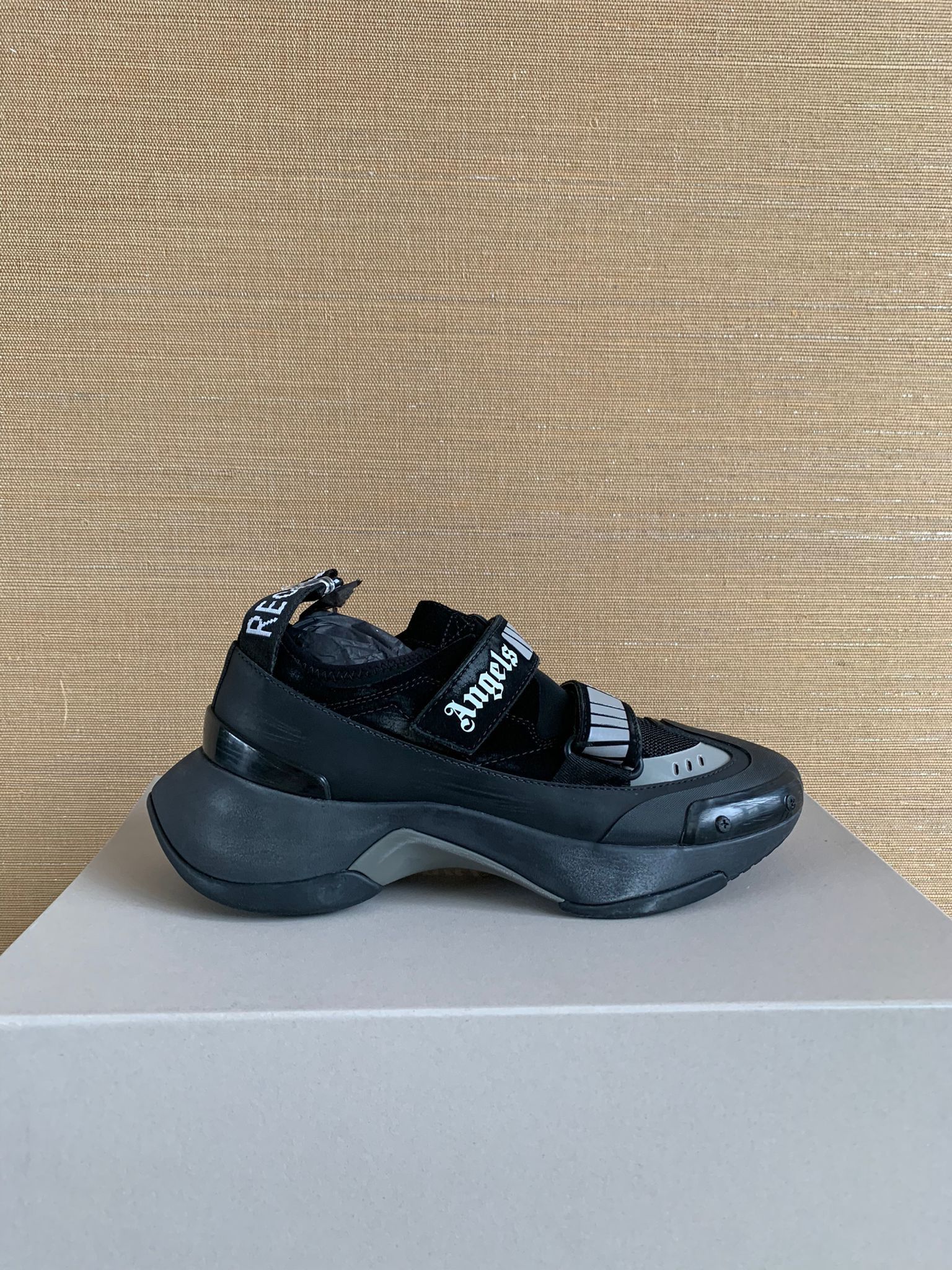 Palm Angels Recovery Sneakers in Black Size US 6 / EU 39 - 2 Thumbnail