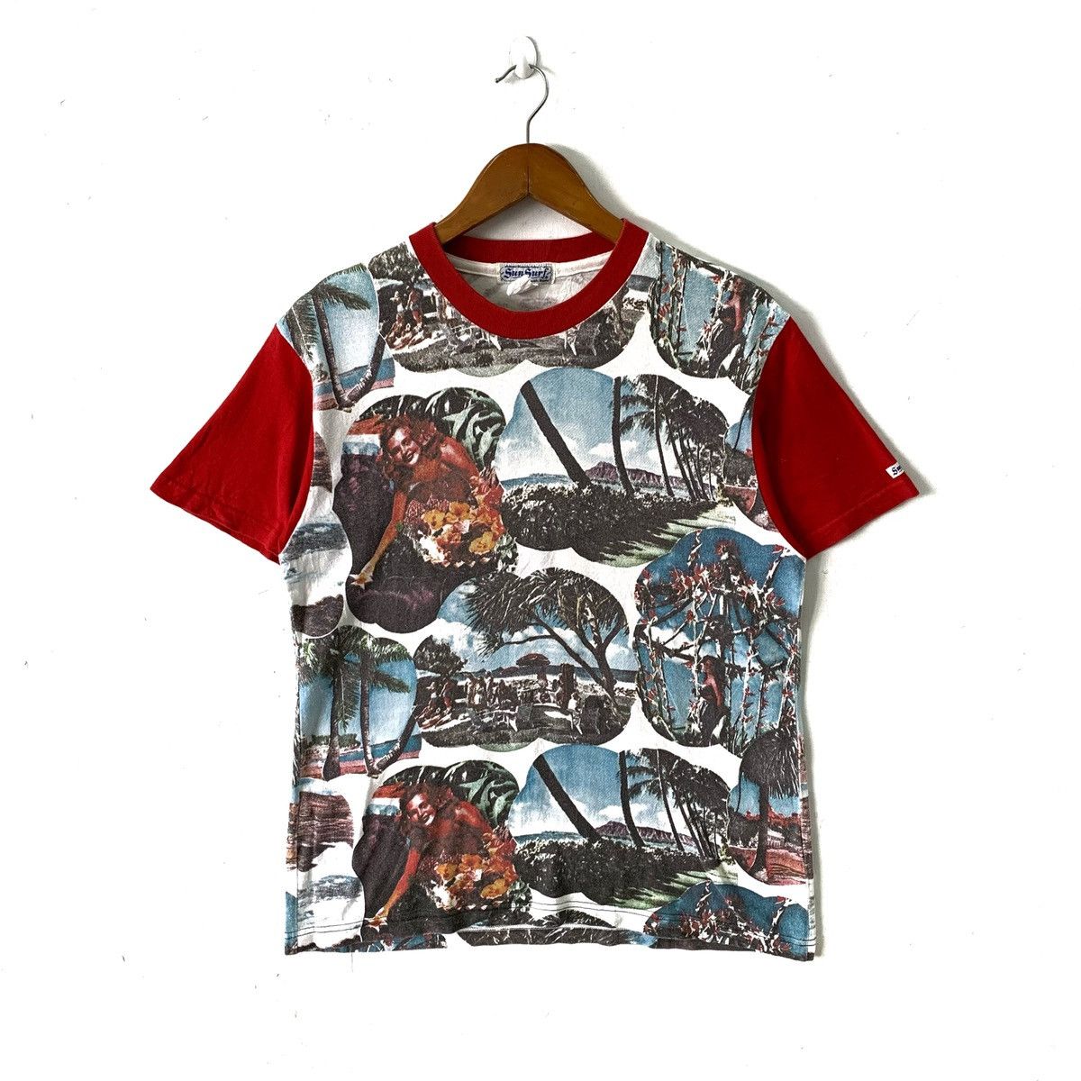 Sun Surf × Toyo Enterprises All Over Print Hawaii Sun Surf Toyo Enterprise Tshirt Size US M / EU 48-50 / 2 - 1 Thumbnail
