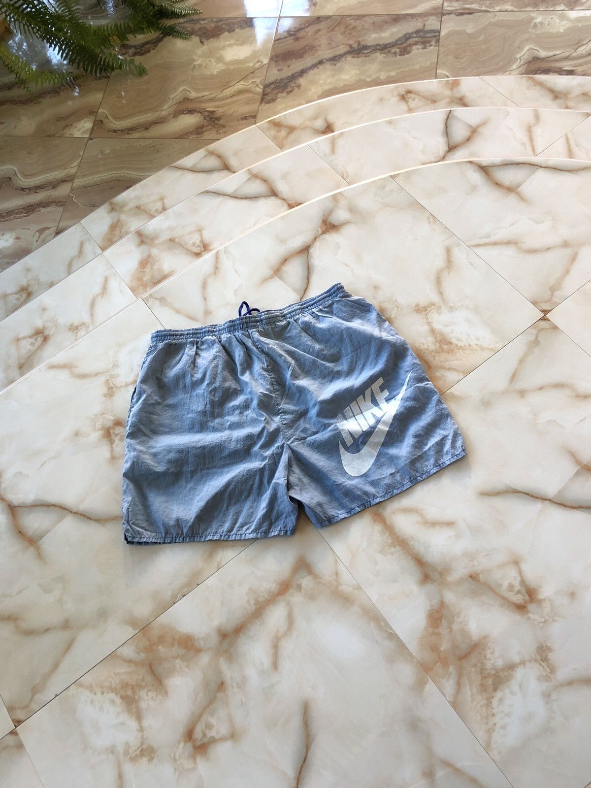 Nike × Nike ACG × Vintage 90s Vintage Nike Big Logo Nylon Shorts Size US 34 / EU 50 - 1 Thumbnail