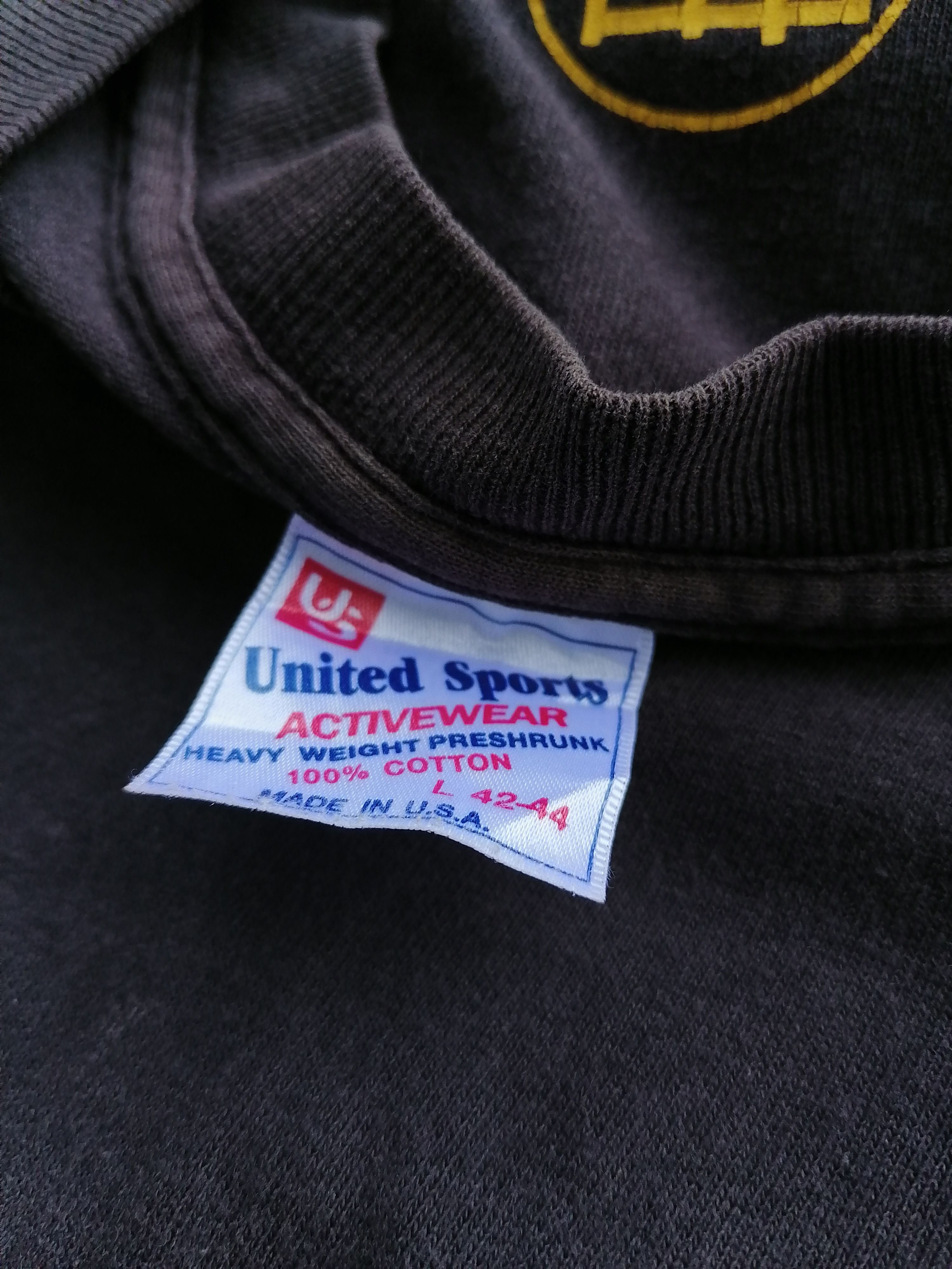 Other Crazy Ken Longsleeve Tee Size US L / EU 52-54 / 3 - 3 Thumbnail