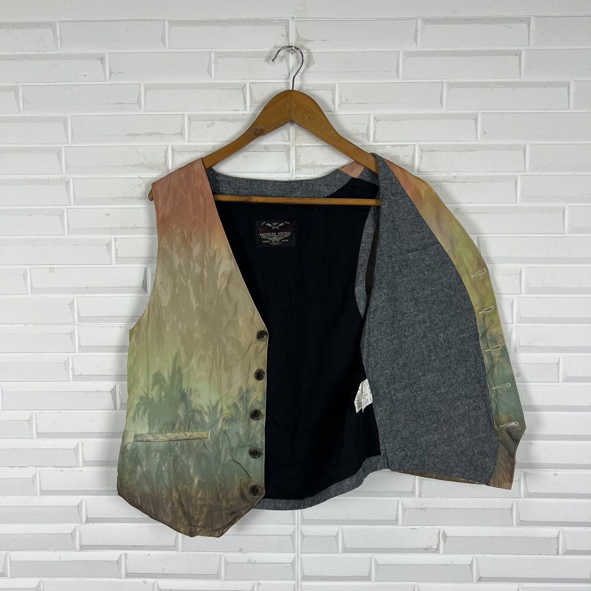 Art Comes First FULLPRINT HABITAT BONDS & PEACE AMERICAN VINTAGE GARMENTS Size US S / EU 44-46 / 1 - 11 Thumbnail