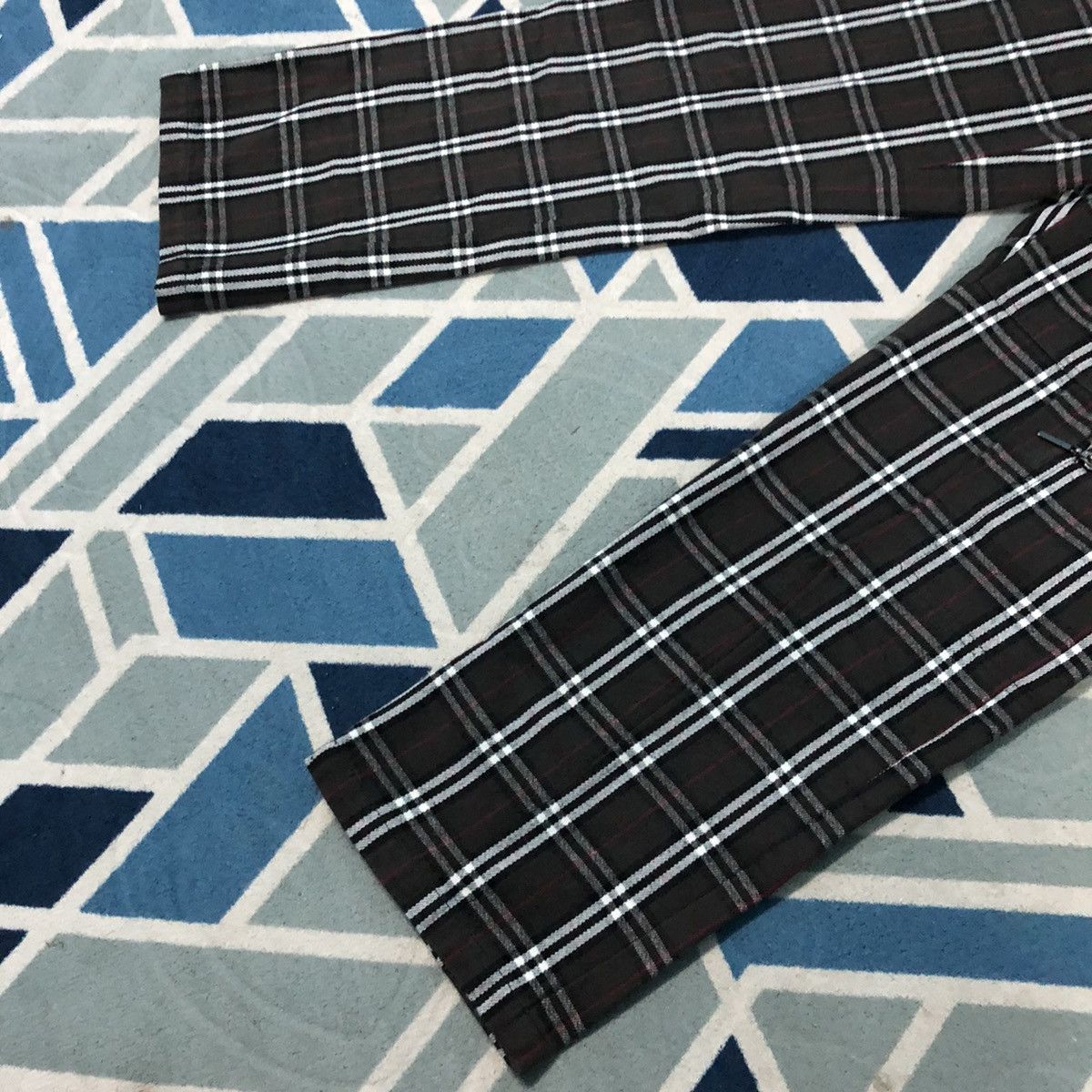 Burberry Hot💥 Rare Burberry Checked Bondage Pant Size US 28 / EU 44 - 3 Thumbnail