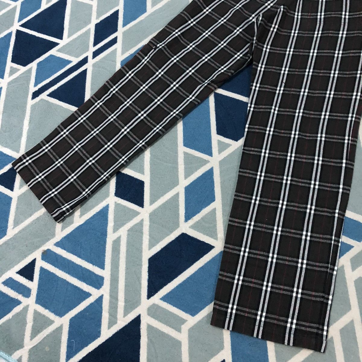 Burberry Hot💥 Rare Burberry Checked Bondage Pant Size US 28 / EU 44 - 12 Thumbnail