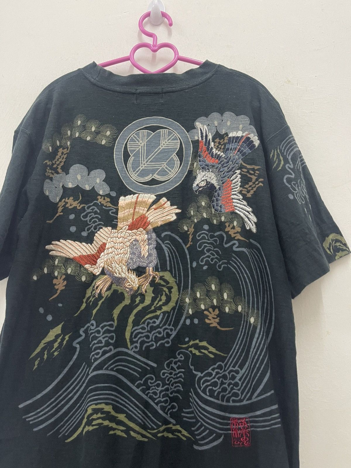 Karakuri Tamashii Rare Vintage KARAKURI TAMASHI Sukajan Embroidered Japan Tee Size US M / EU 48-50 / 2 - 2 Thumbnail