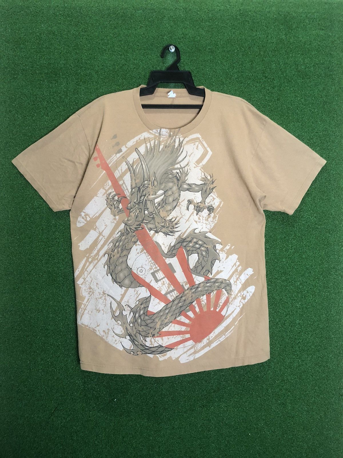 Japanese Brand Unknown Tees with Big DRAGON printed Size US XL / EU 56 / 4 - 1 Thumbnail