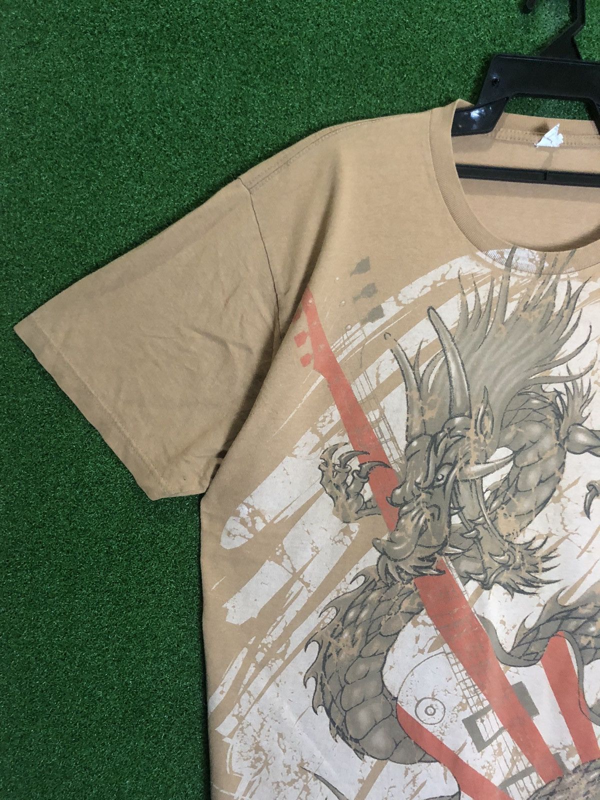 Japanese Brand Unknown Tees with Big DRAGON printed Size US XL / EU 56 / 4 - 2 Thumbnail