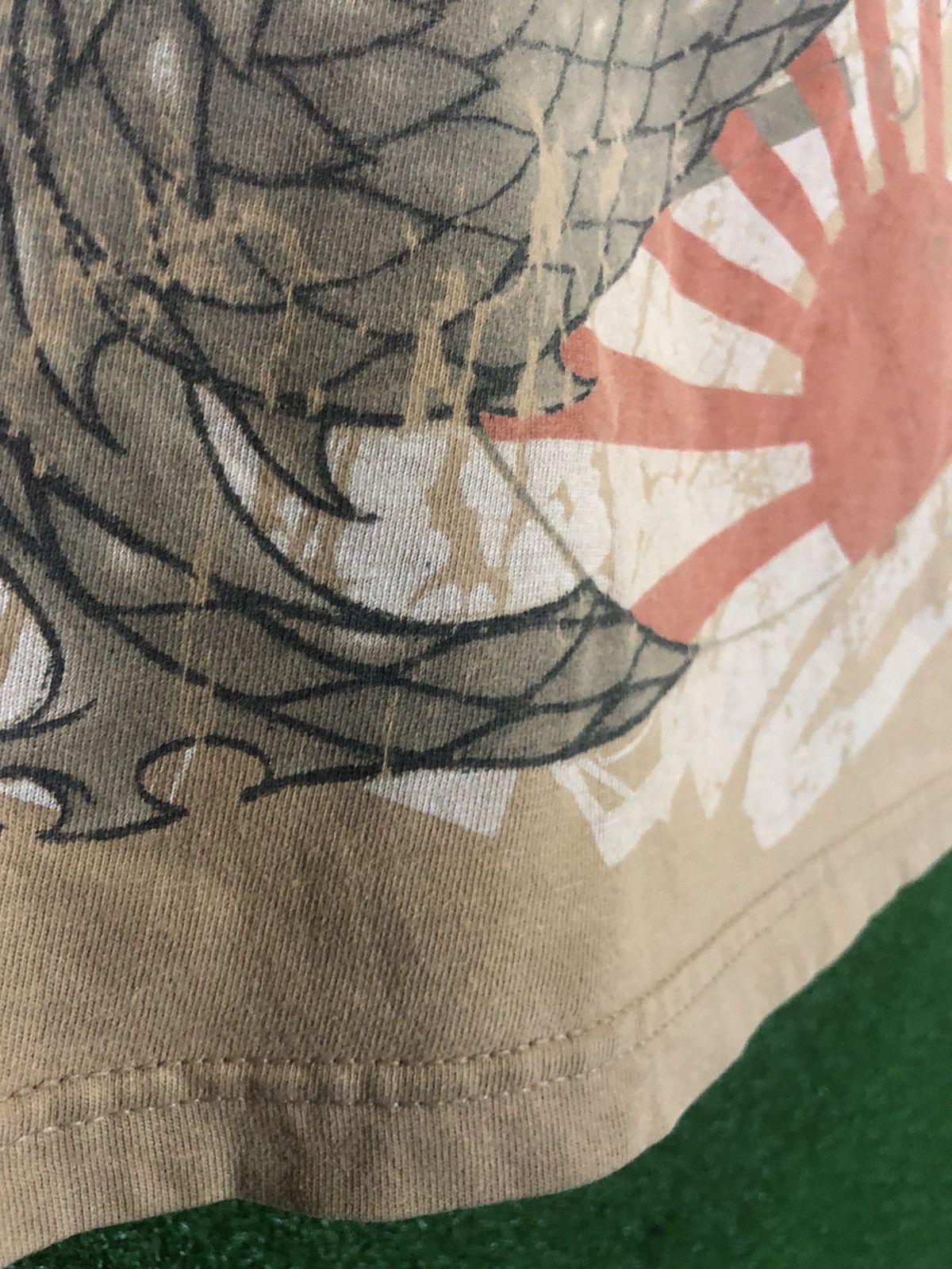 Japanese Brand Unknown Tees with Big DRAGON printed Size US XL / EU 56 / 4 - 5 Thumbnail