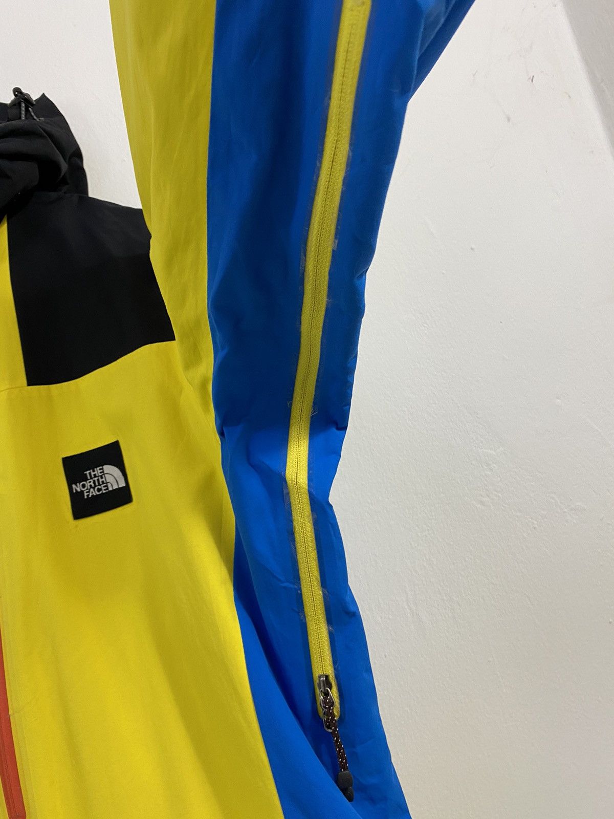 The North Face The North Face Colour Block Jacket Design Rare Design Size US L / EU 52-54 / 3 - 6 Thumbnail