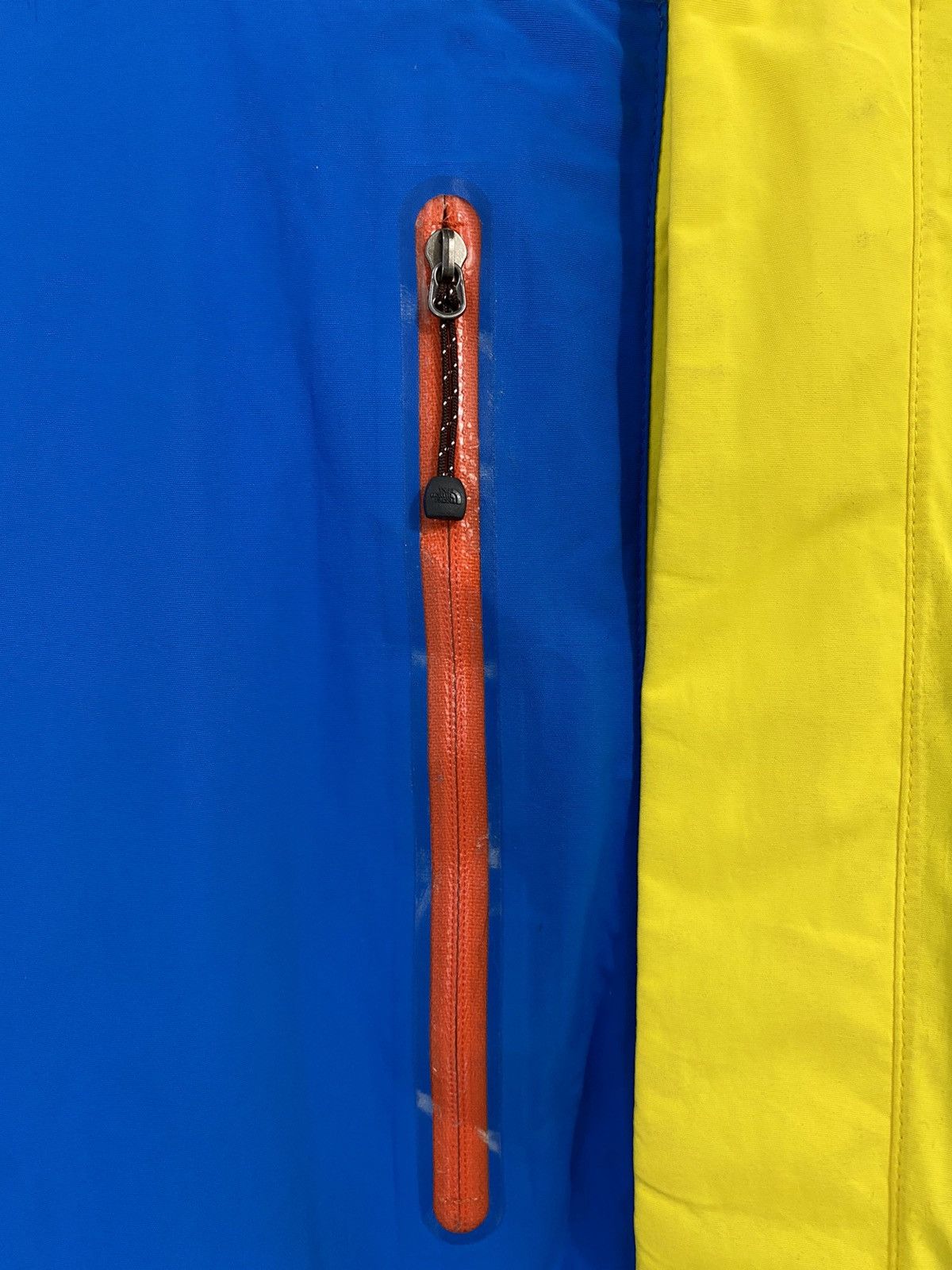 The North Face The North Face Colour Block Jacket Design Rare Design Size US L / EU 52-54 / 3 - 5 Thumbnail