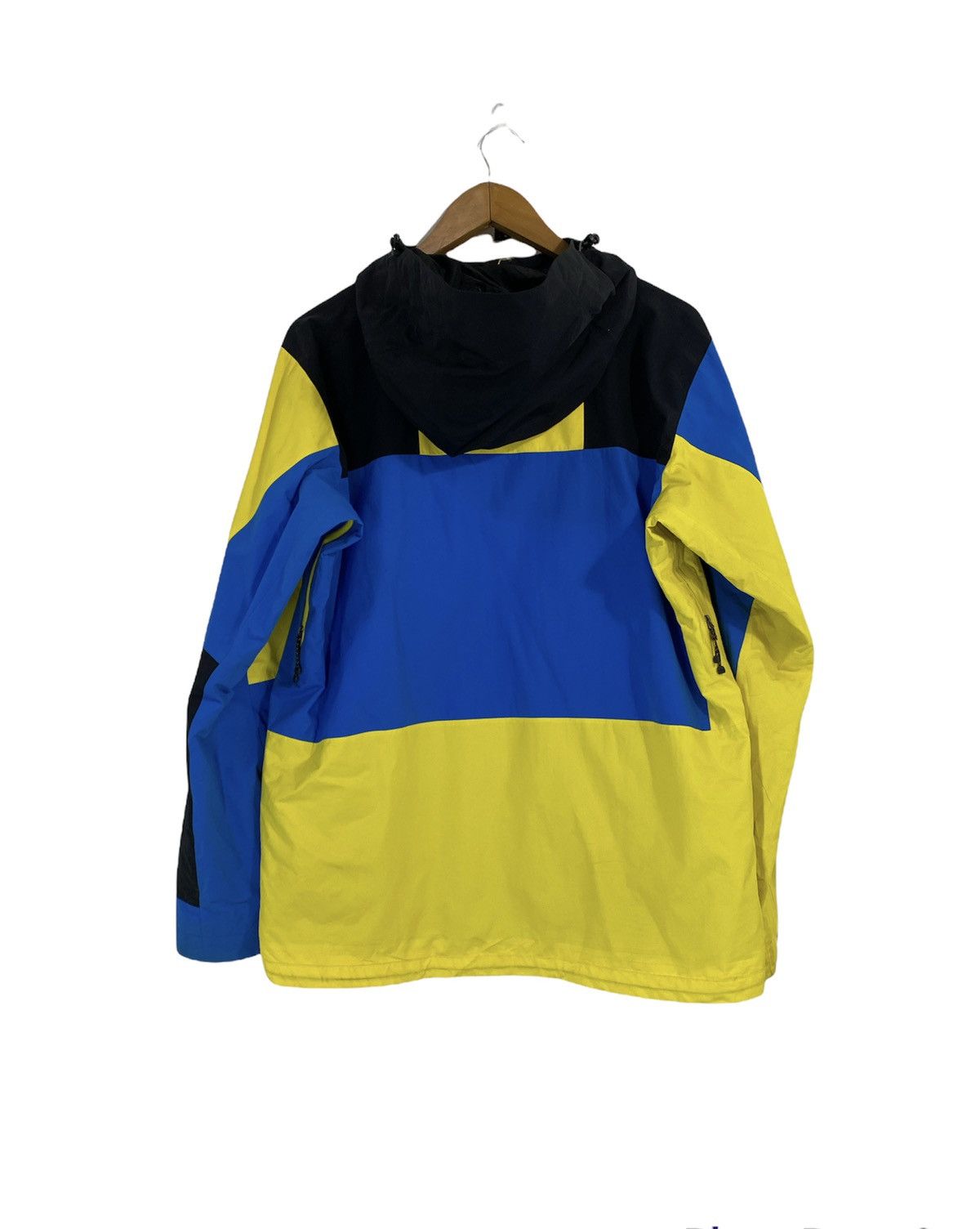 The North Face The North Face Colour Block Jacket Design Rare Design Size US L / EU 52-54 / 3 - 2 Thumbnail