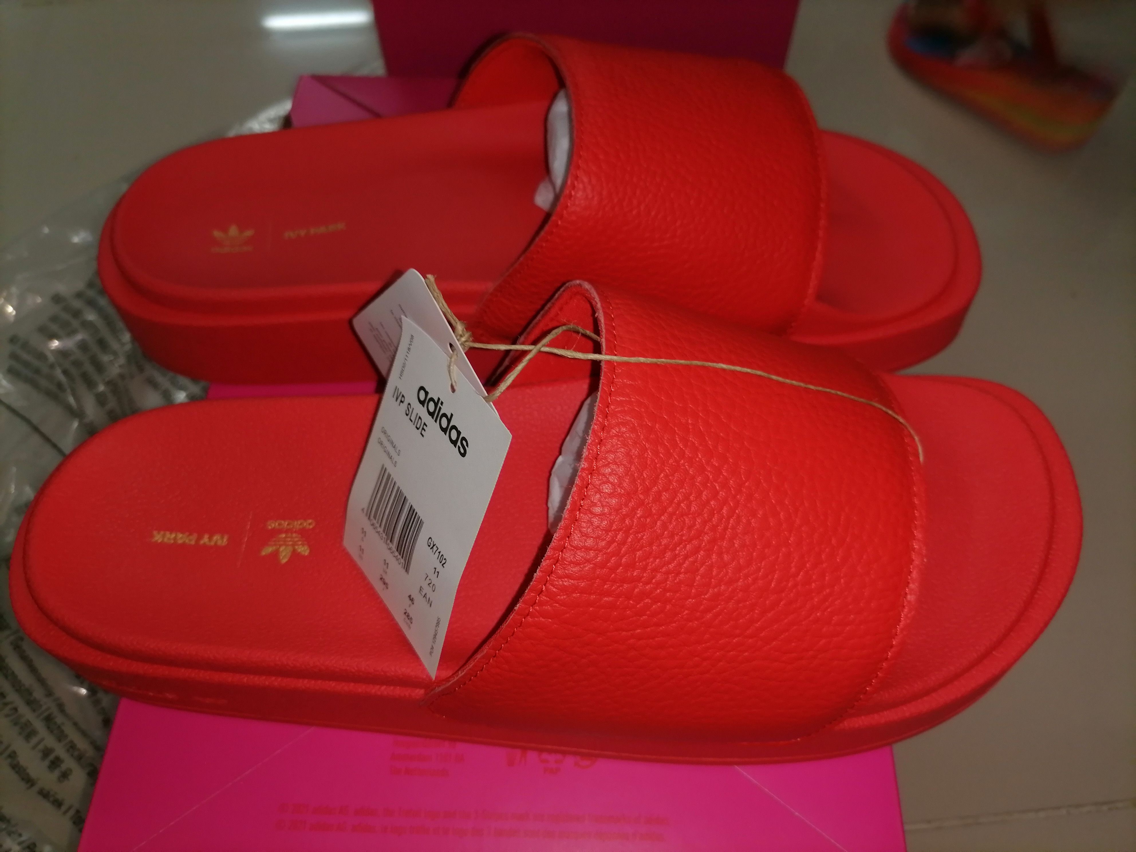 Adidas × Beyonce Adidas x Ivy Park Heart Slides ( Unisex) Size US 11 / EU 44 - 4 Thumbnail