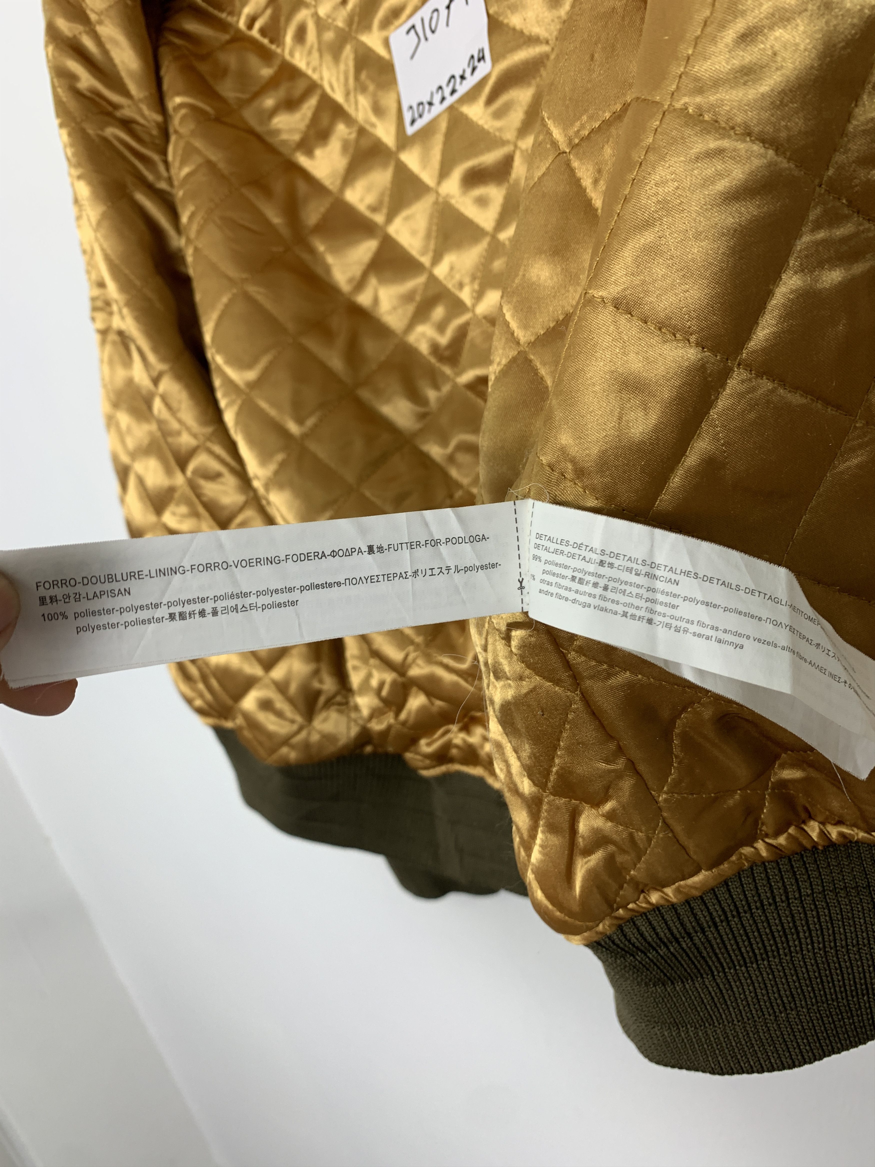 Bershka Vintage BERSHKA Quilted Lining Bombers Jacket J1079 Size US S / EU 44-46 / 1 - 11 Thumbnail