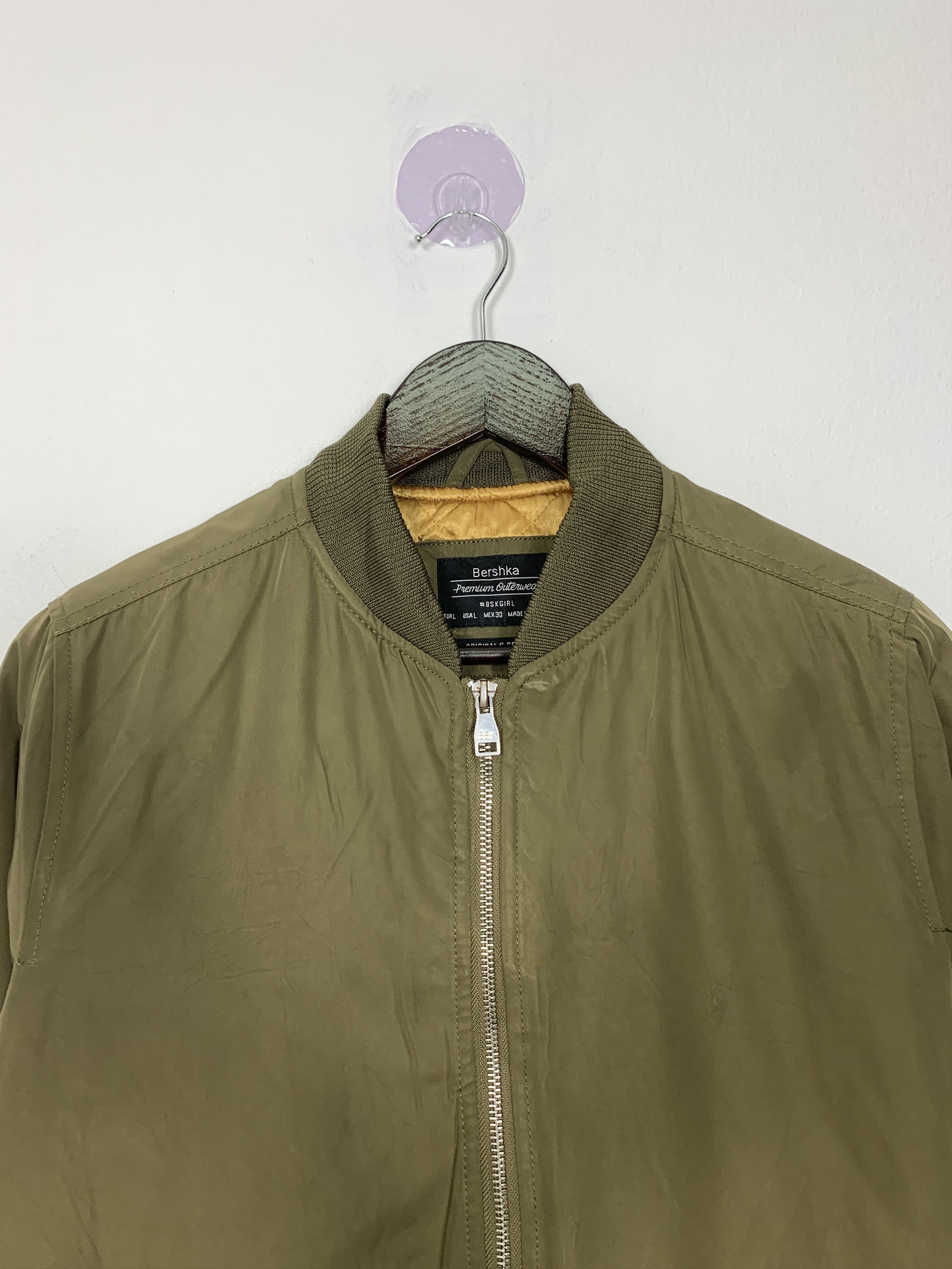 Bershka Vintage BERSHKA Quilted Lining Bombers Jacket J1079 Size US S / EU 44-46 / 1 - 2 Thumbnail