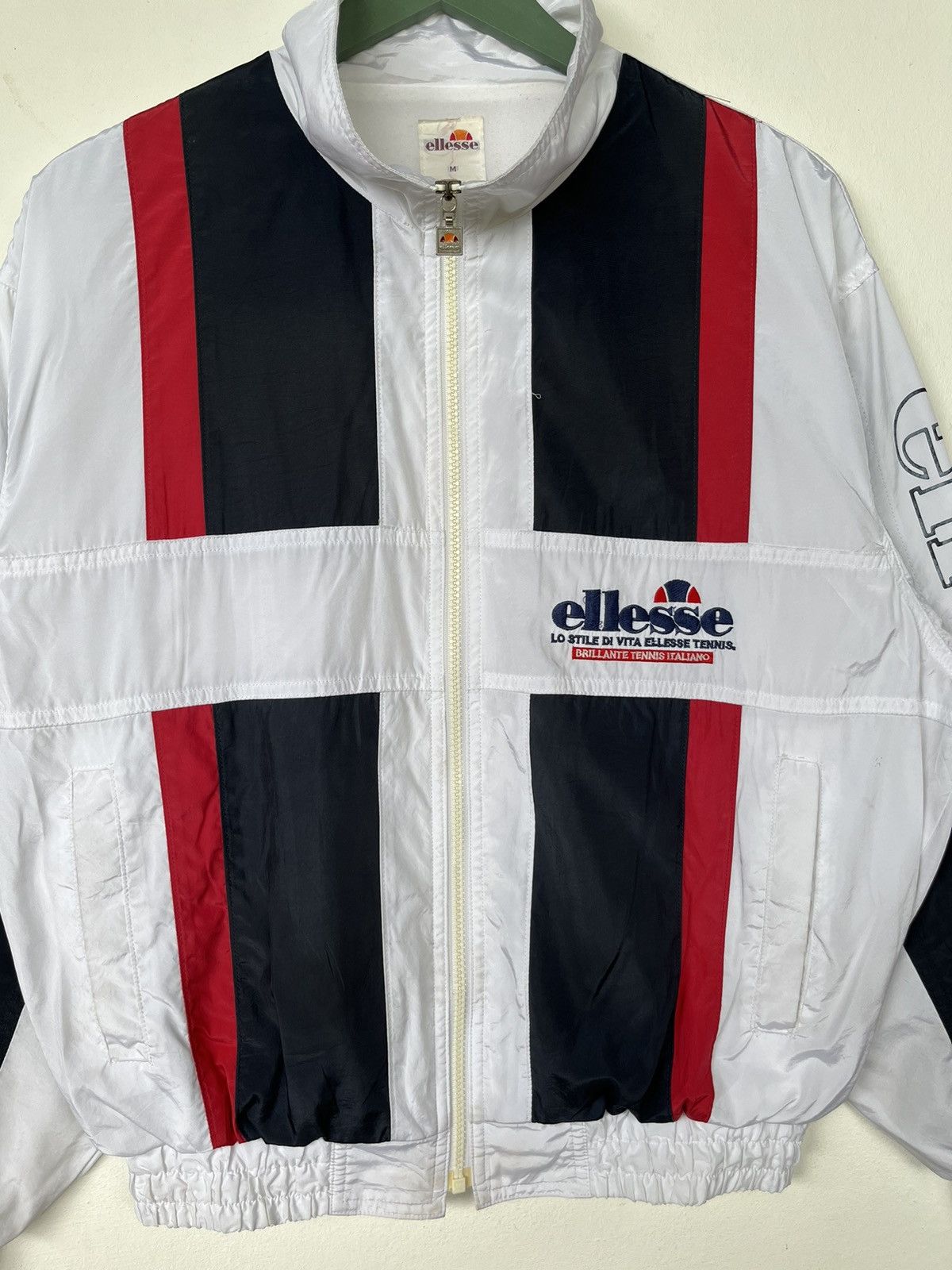 Ellesse Vintage Ellesse Windbreaker Jacket Size US M / EU 48-50 / 2 - 3 Thumbnail