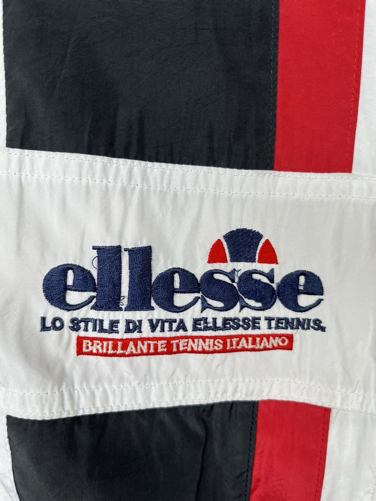Ellesse Vintage Ellesse Windbreaker Jacket Size US M / EU 48-50 / 2 - 4 Thumbnail
